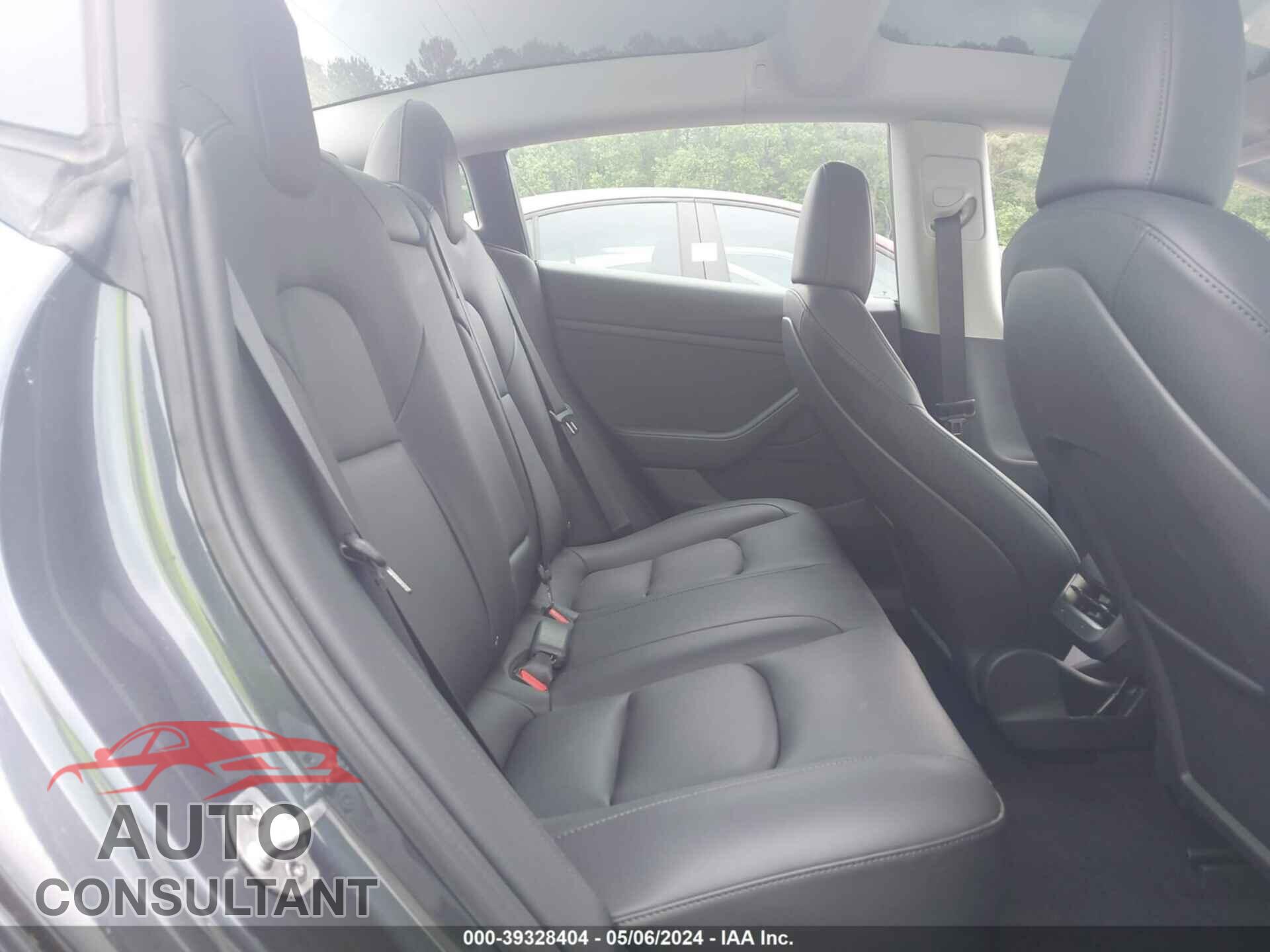 TESLA MODEL 3 2023 - 5YJ3E1EA5PF671083