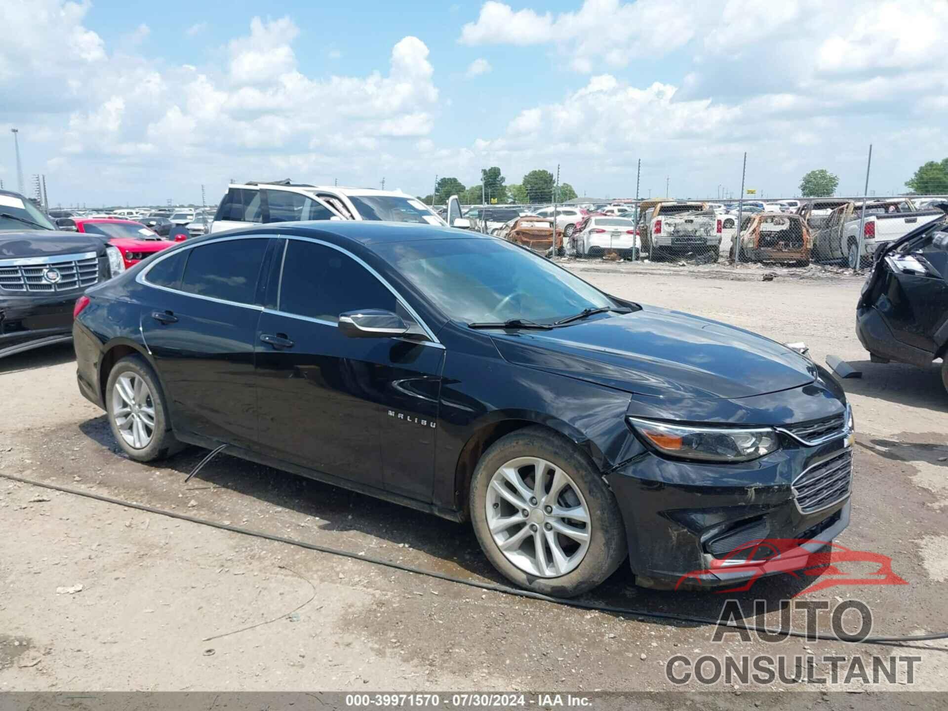 CHEVROLET MALIBU 2017 - 1G1ZE5ST4HF120995