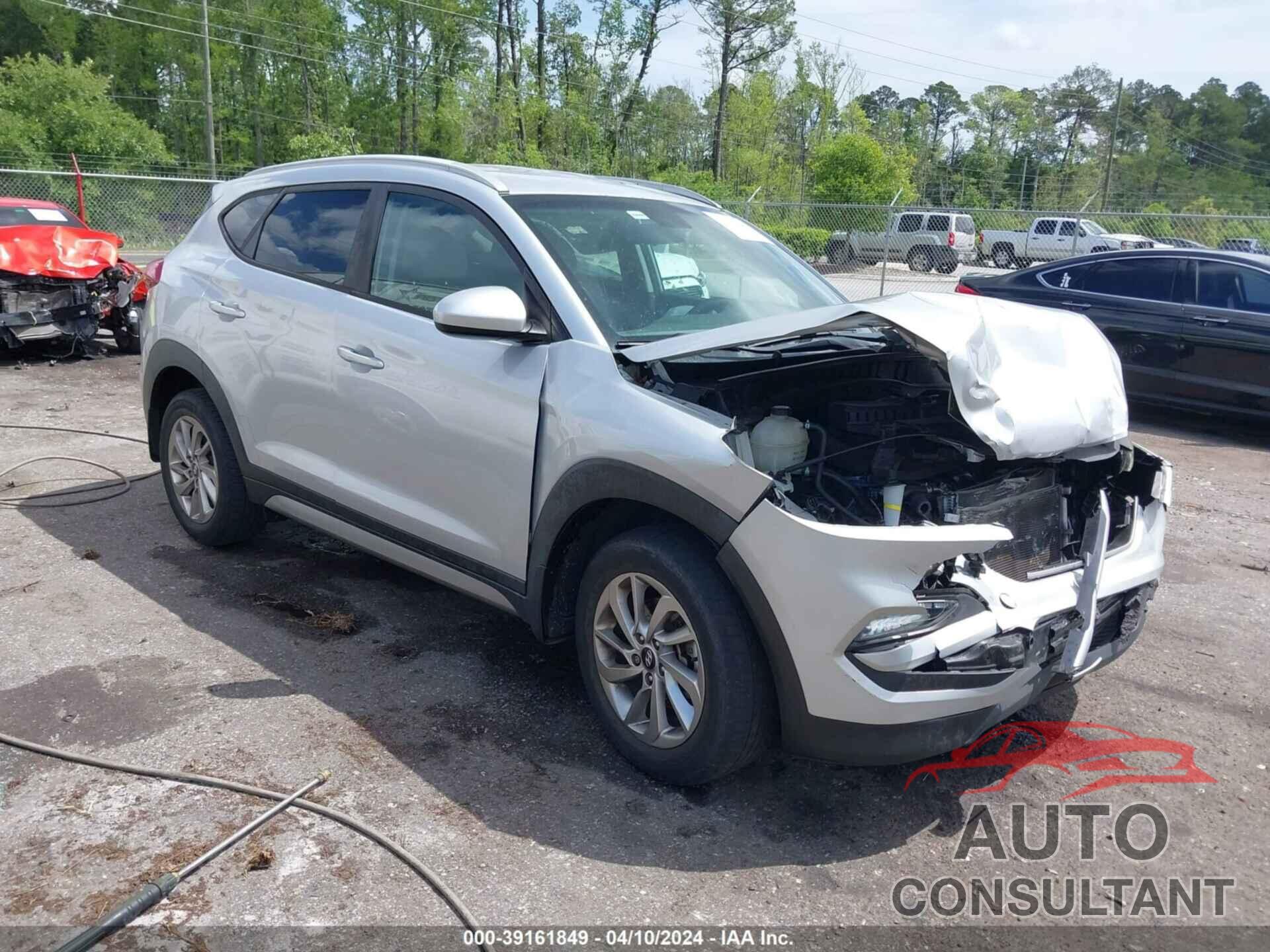 HYUNDAI TUCSON 2017 - KM8J33A41HU353734