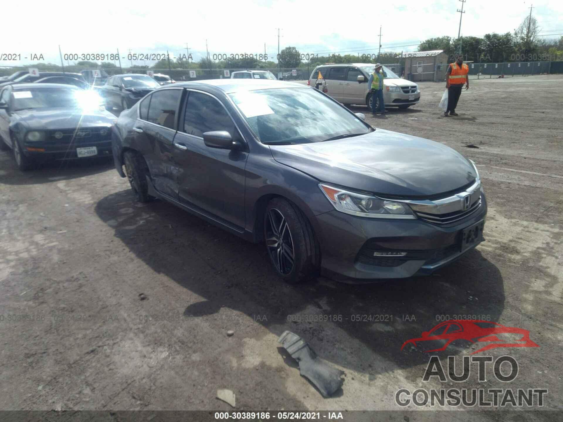 HONDA ACCORD SEDAN 2017 - 1HGCR2F58HA054123