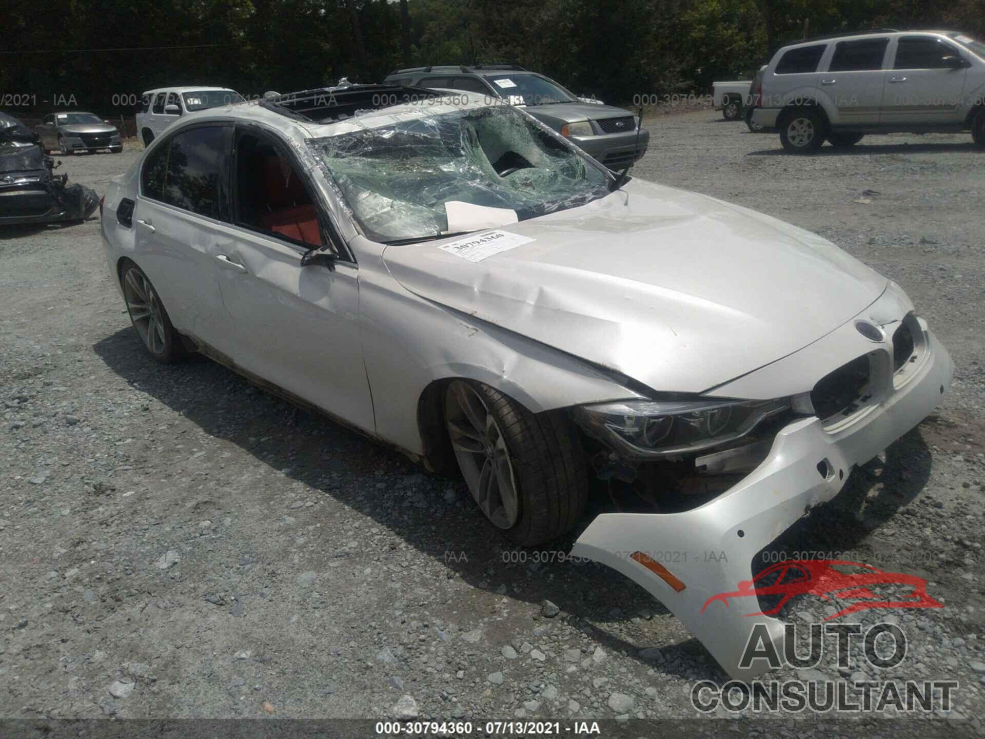 BMW 3 SERIES 2017 - WBA8B3G37HNU36354