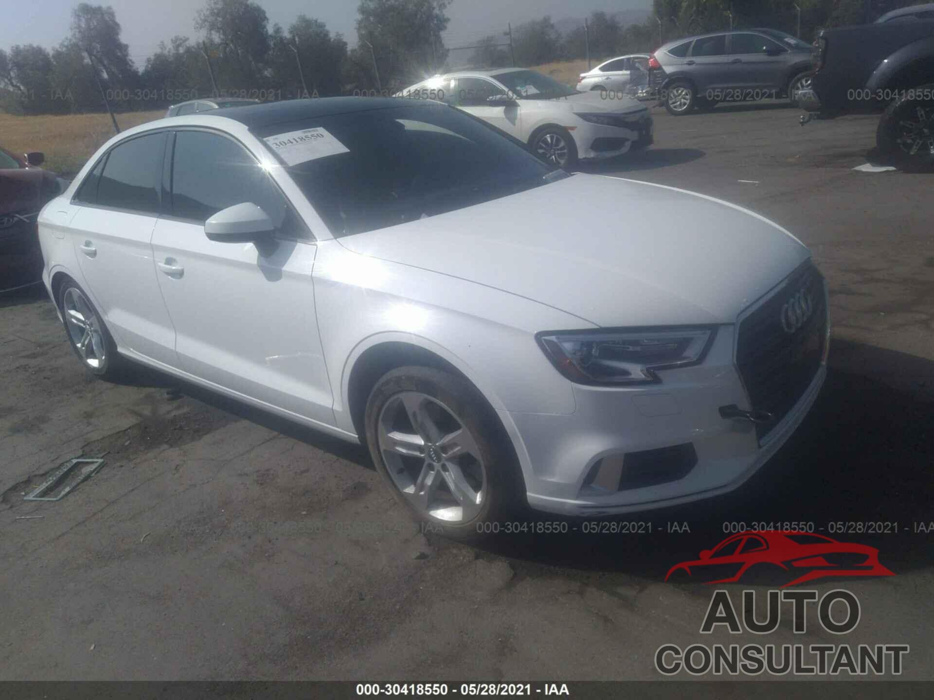 AUDI A3 SEDAN 2017 - WAUAUGFF5H1031860