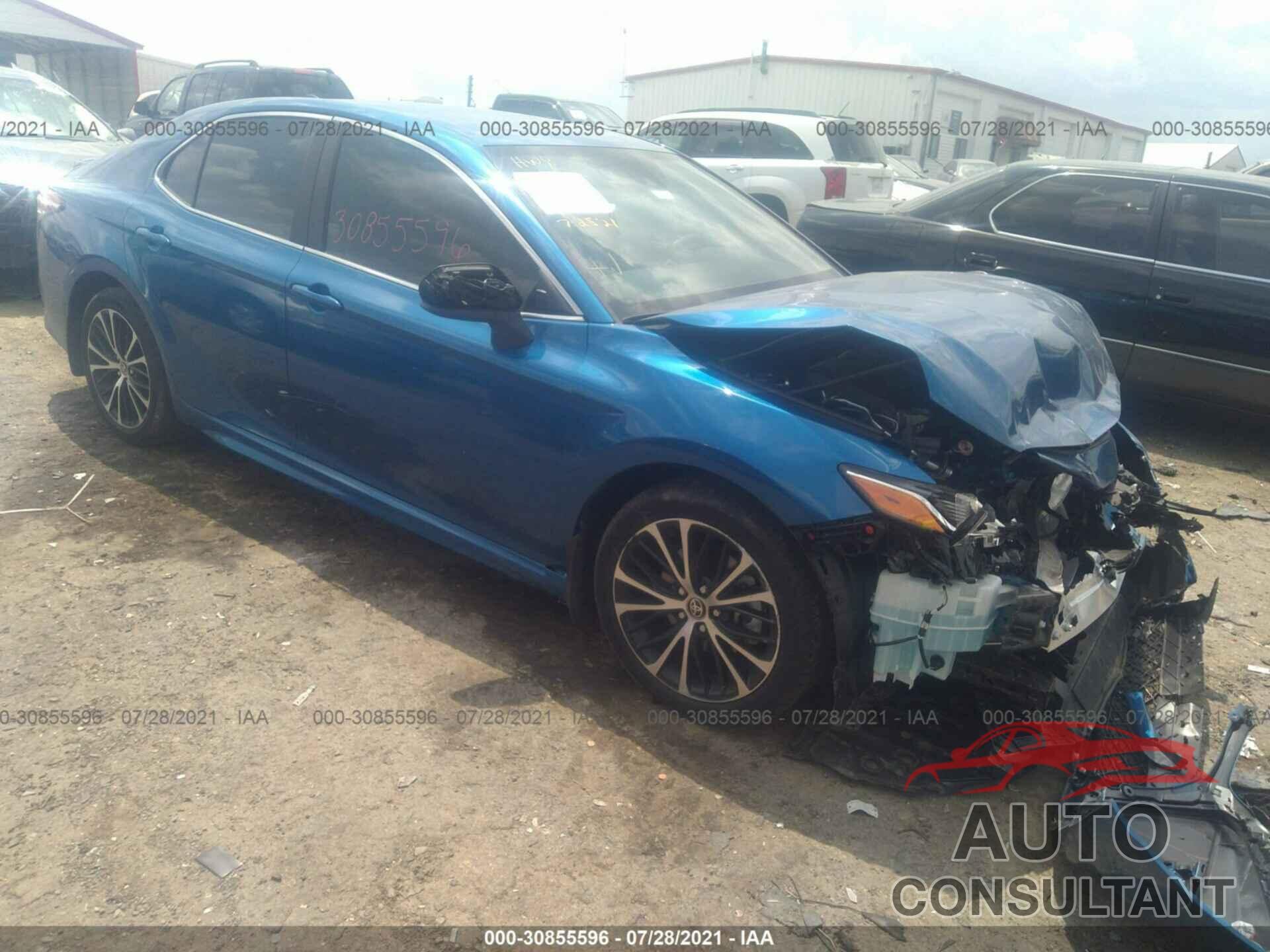 TOYOTA CAMRY 2020 - 4T1G11AK4LU371740