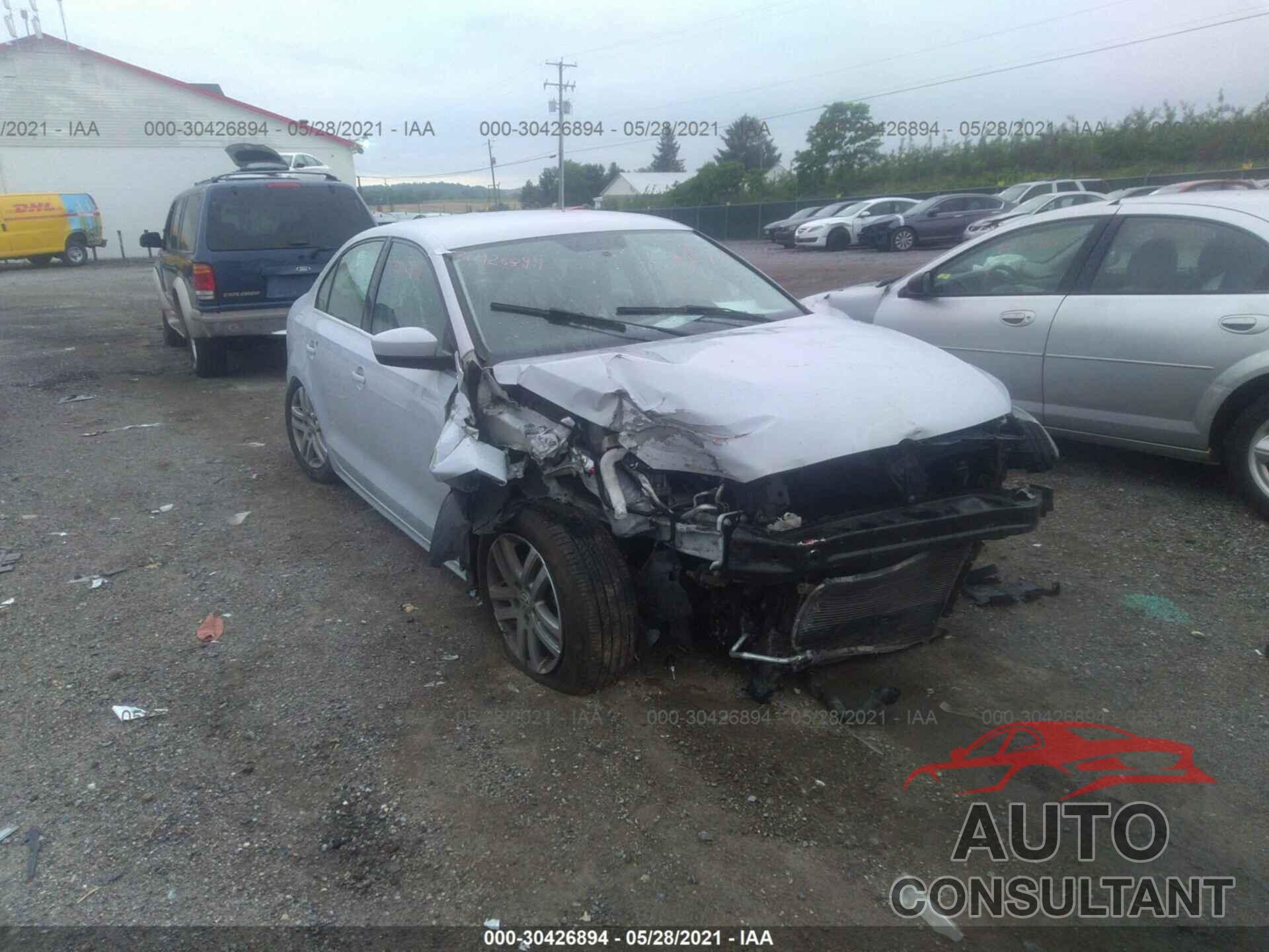 VOLKSWAGEN JETTA 2017 - 3VW167AJ0HM320993