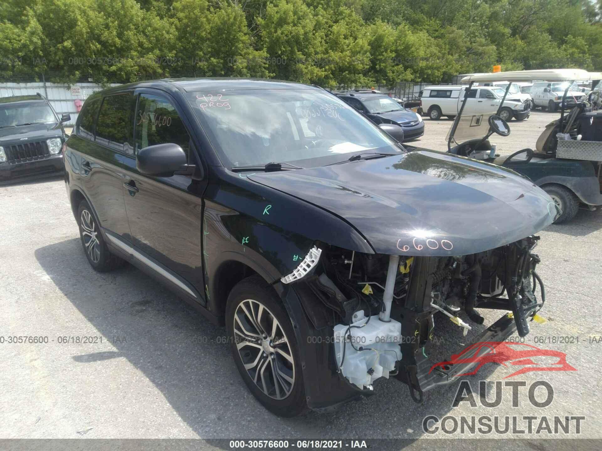 MITSUBISHI OUTLANDER 2018 - JA4AZ3A32JJ003279