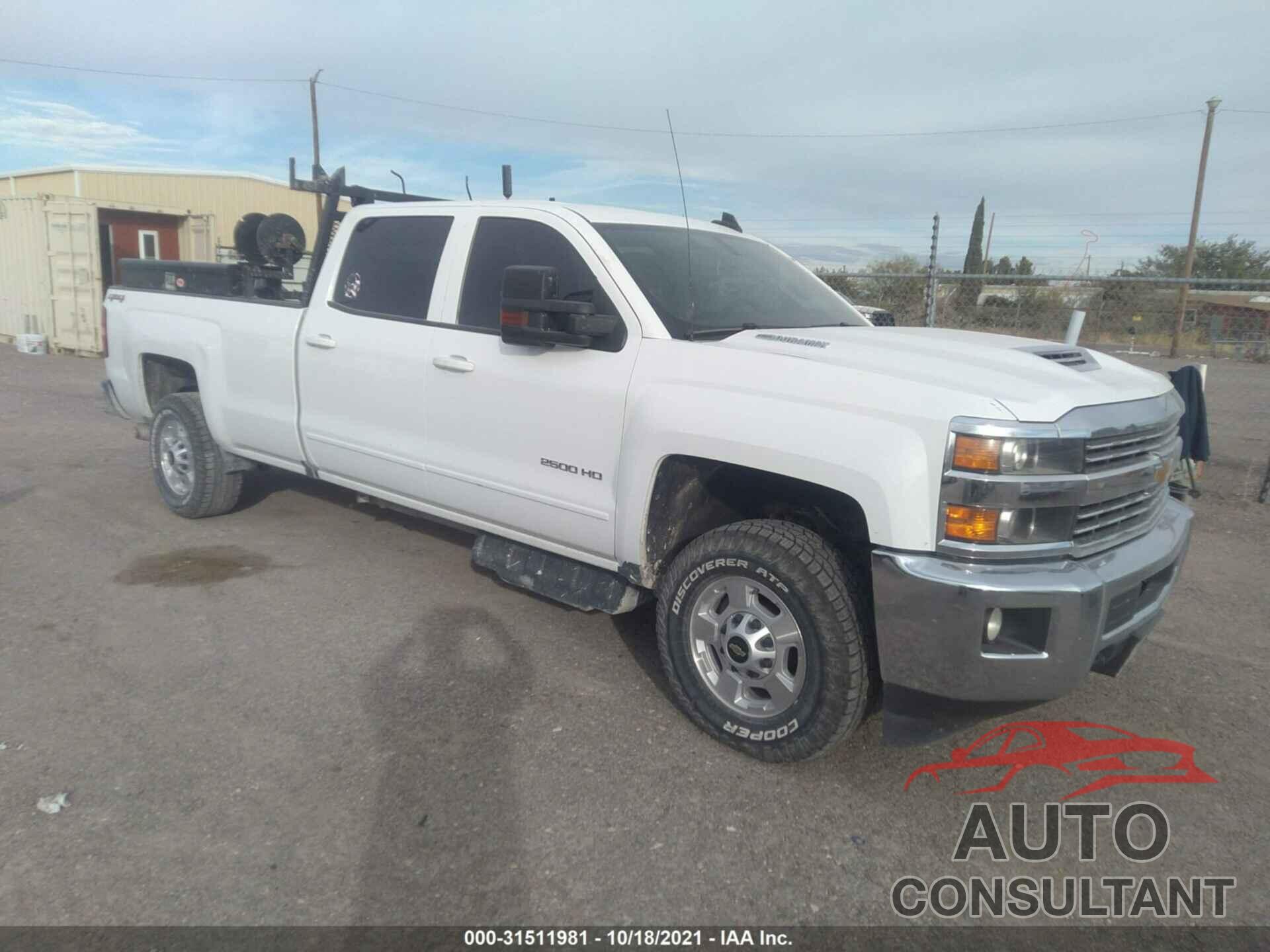 CHEVROLET SILVERADO 2500HD 2018 - 1GC1KVEY5JF228052