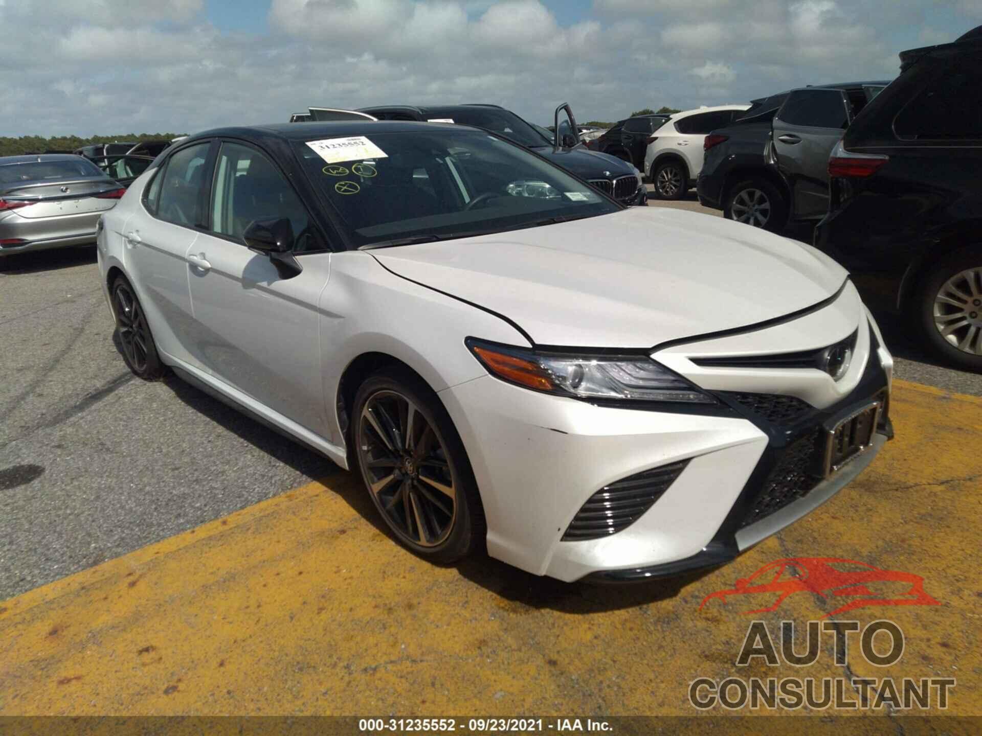 TOYOTA CAMRY 2019 - 4T1B61HK0KU278830