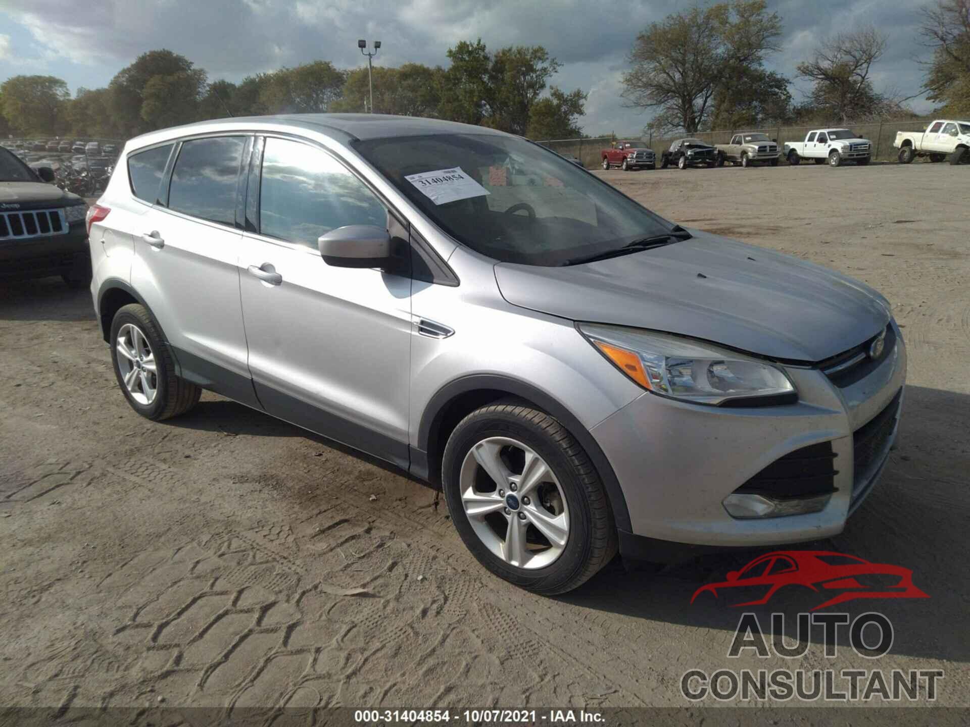 FORD ESCAPE 2016 - 1FMCU9G99GUA30705