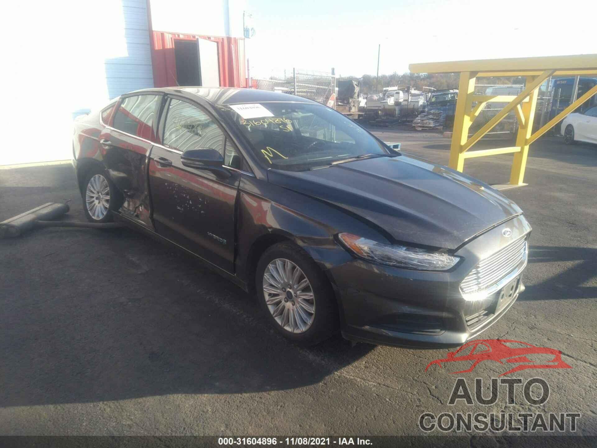 FORD FUSION 2016 - 3FA6P0LU9GR147244