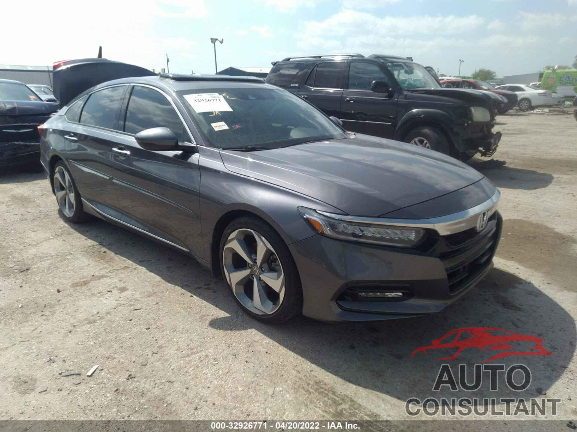 HONDA ACCORD SEDAN 2018 - 1HGCV1F95JA059505