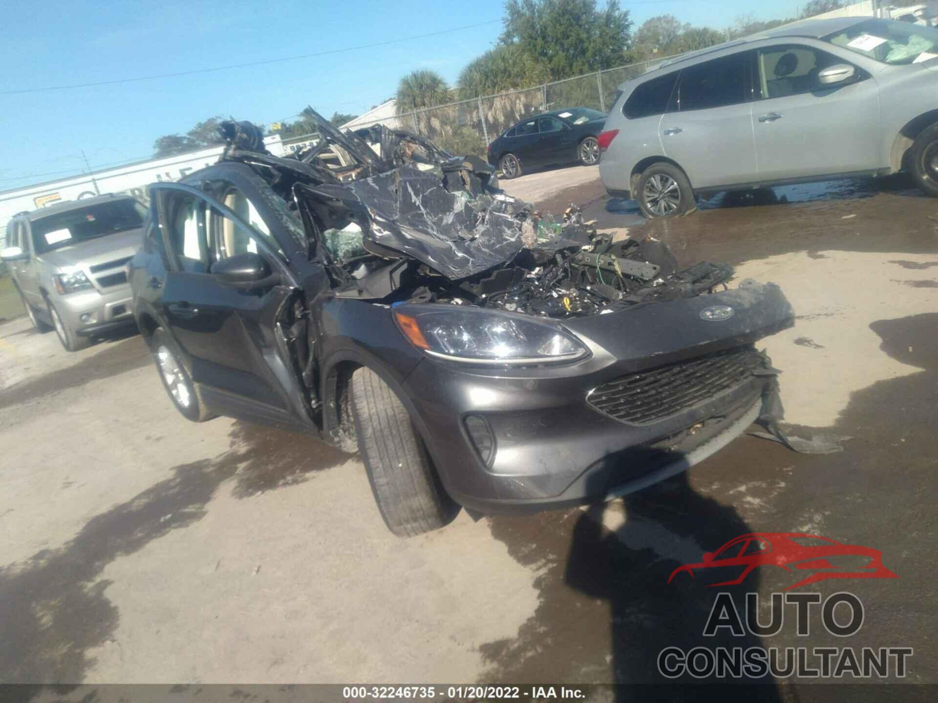 FORD ESCAPE 2020 - 1FMCU9G66LUA45677