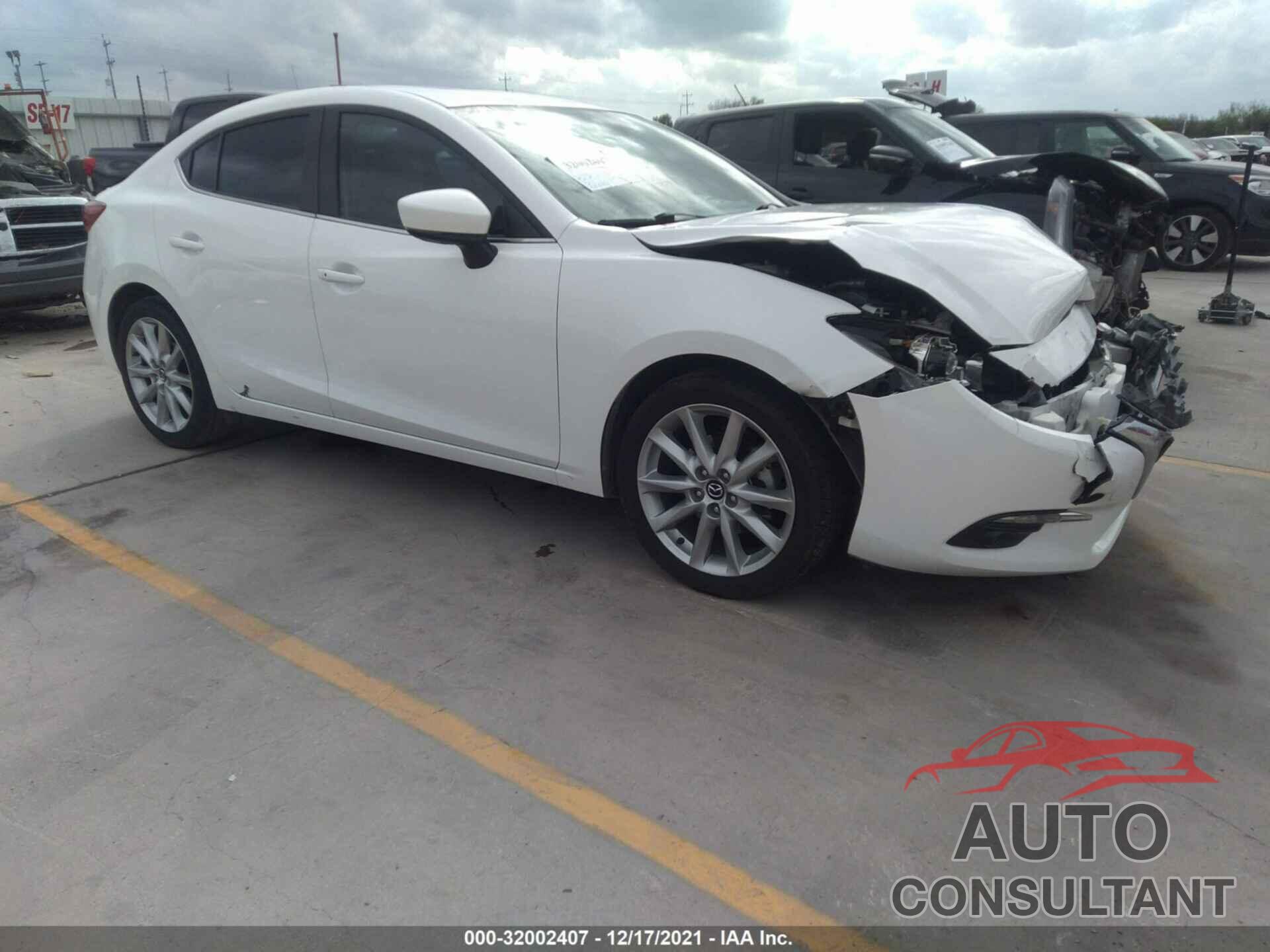 MAZDA MAZDA3 4-DOOR 2017 - JM1BN1W3XH1102557