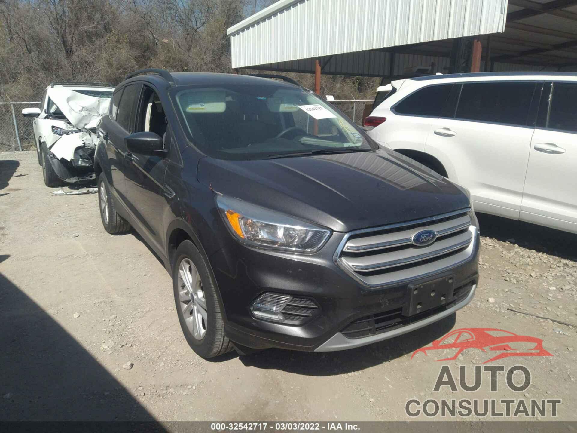 FORD ESCAPE 2018 - 1FMCU9GD6JUA75547