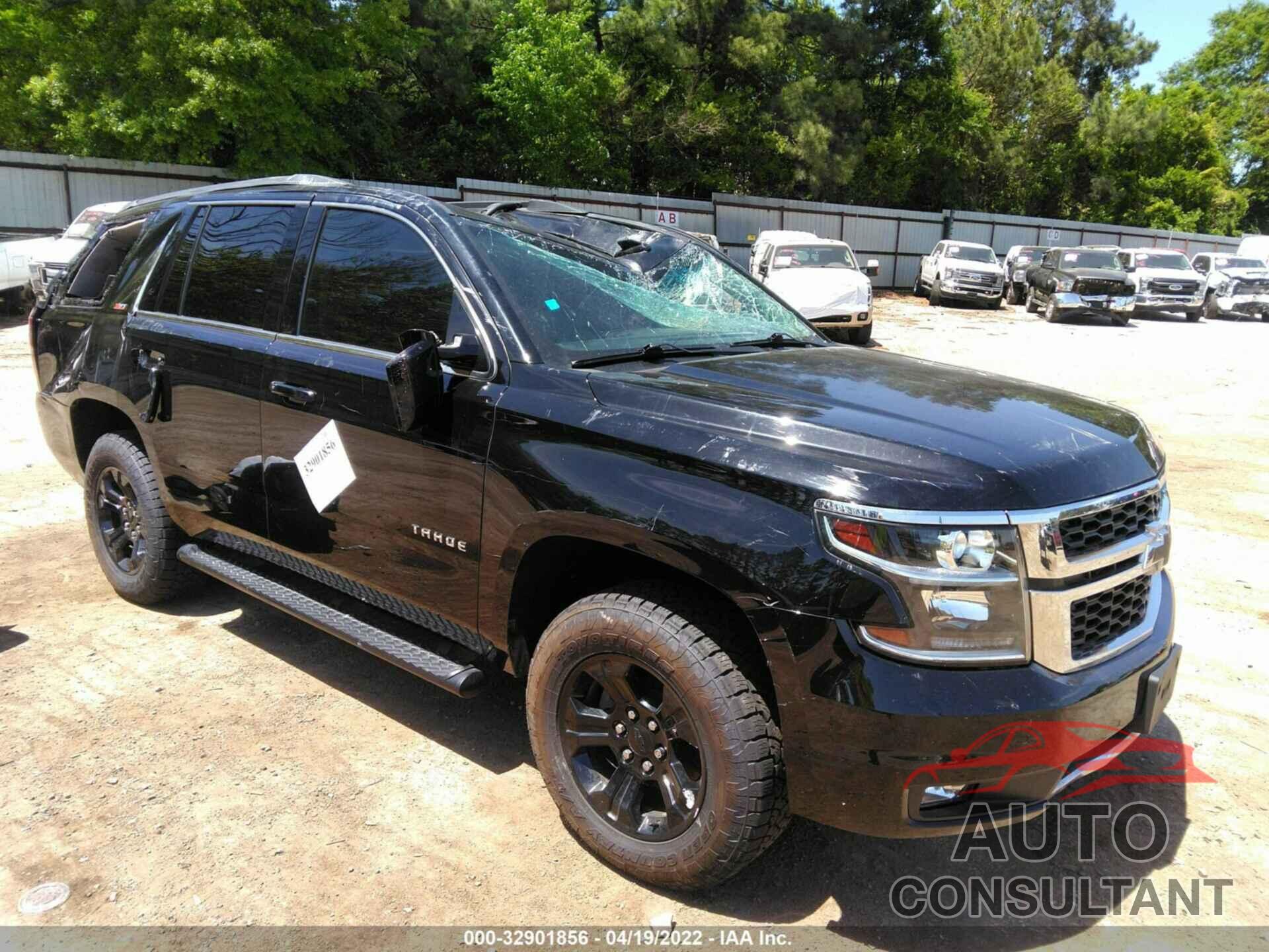 CHEVROLET TAHOE 2017 - 1GNSKBKC8HR326813