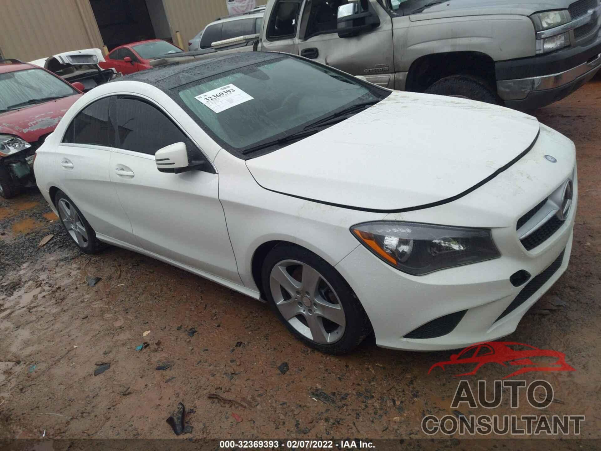 MERCEDES-BENZ CLA 2016 - WDDSJ4GB6GN301086