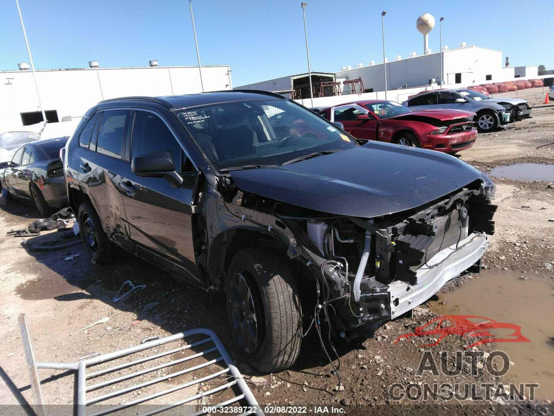 TOYOTA RAV4 2021 - 2T3H1RFV0MC122819