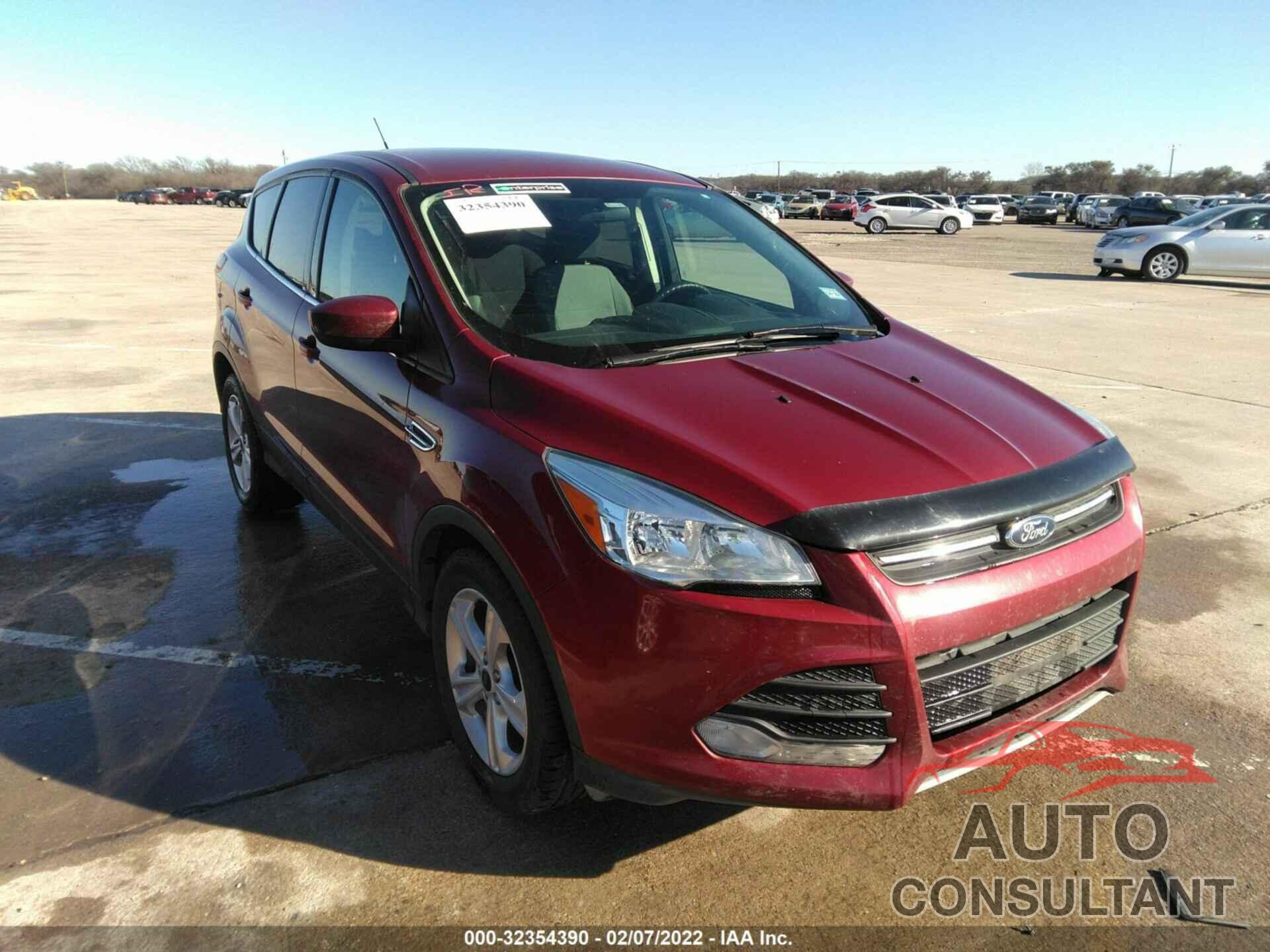 FORD ESCAPE 2016 - 1FMCU0GX9GUB34265