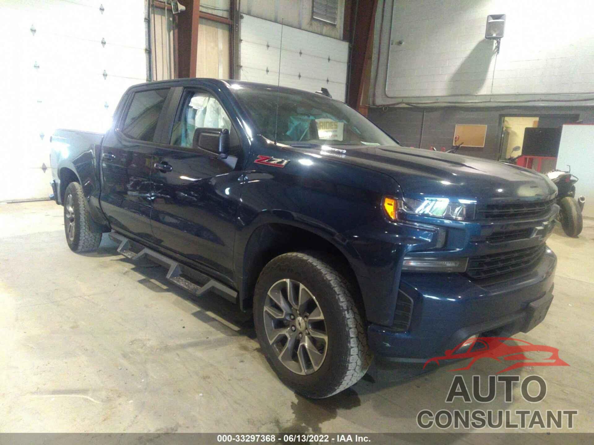 CHEVROLET SILVERADO 1500 2021 - 1GCUYEET7MZ116422