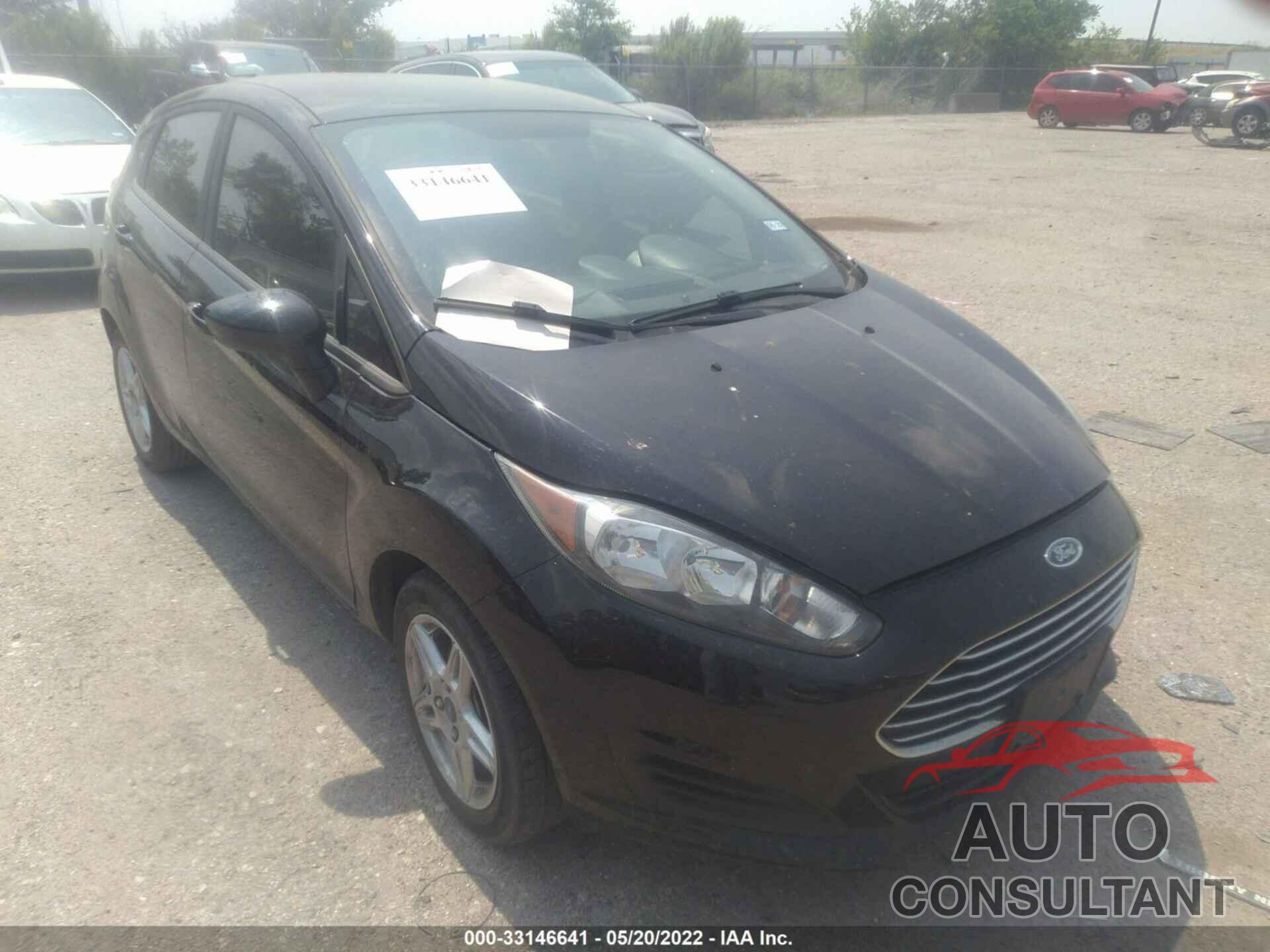 FORD FIESTA 2018 - 3FADP4EJ2JM109389