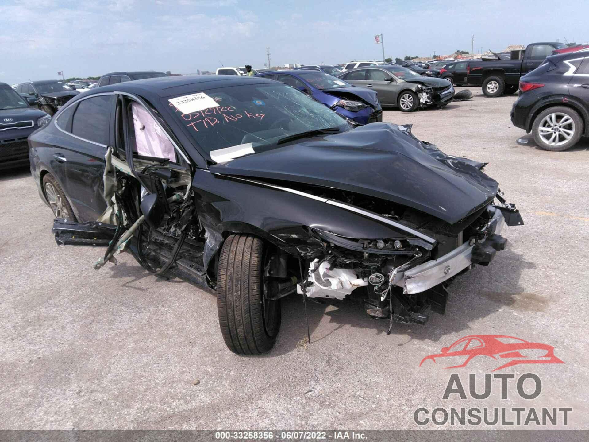 HYUNDAI SONATA 2022 - KMHL34J23NA187887