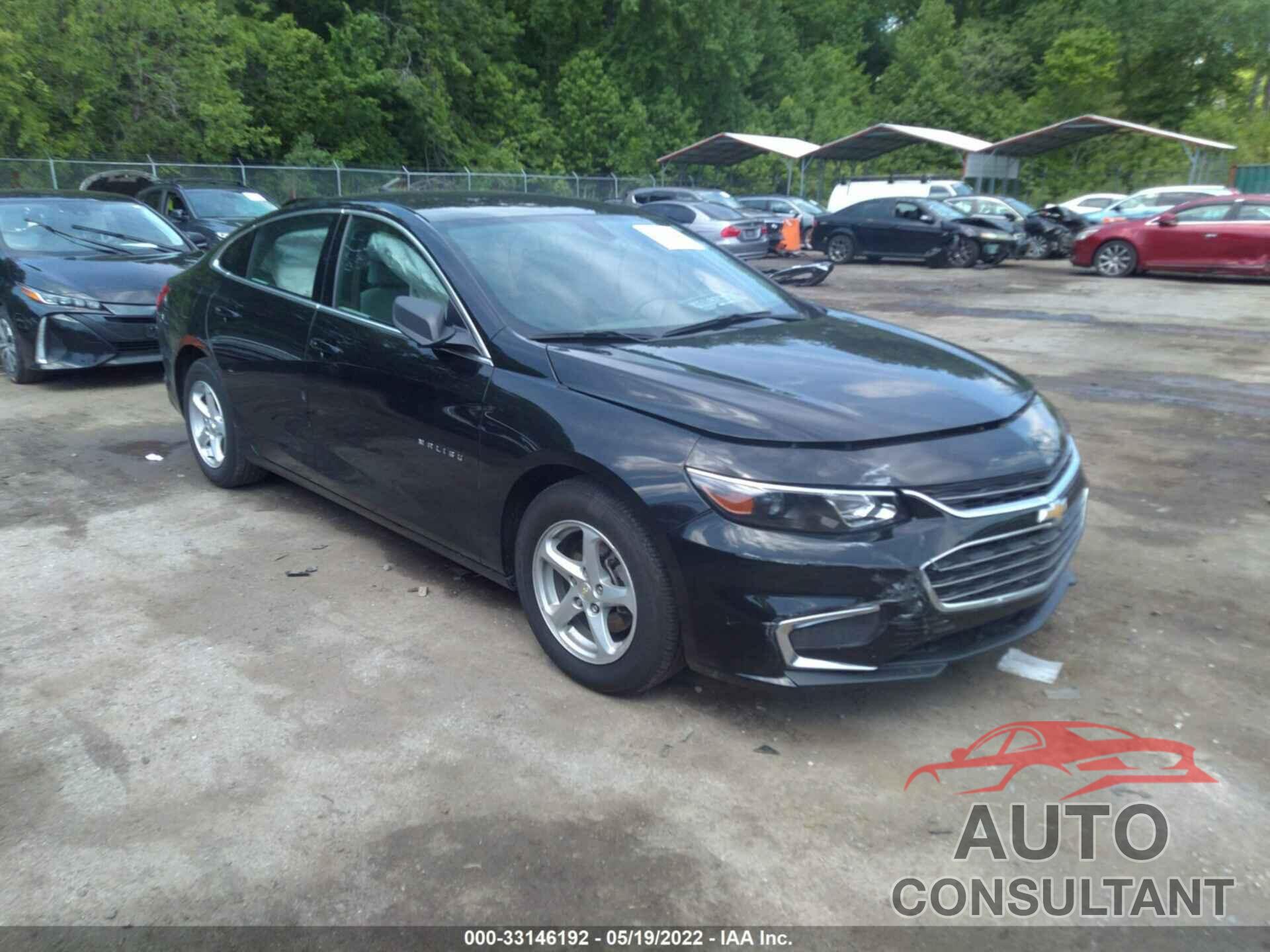 CHEVROLET MALIBU 2018 - 1G1ZB5ST3JF272877