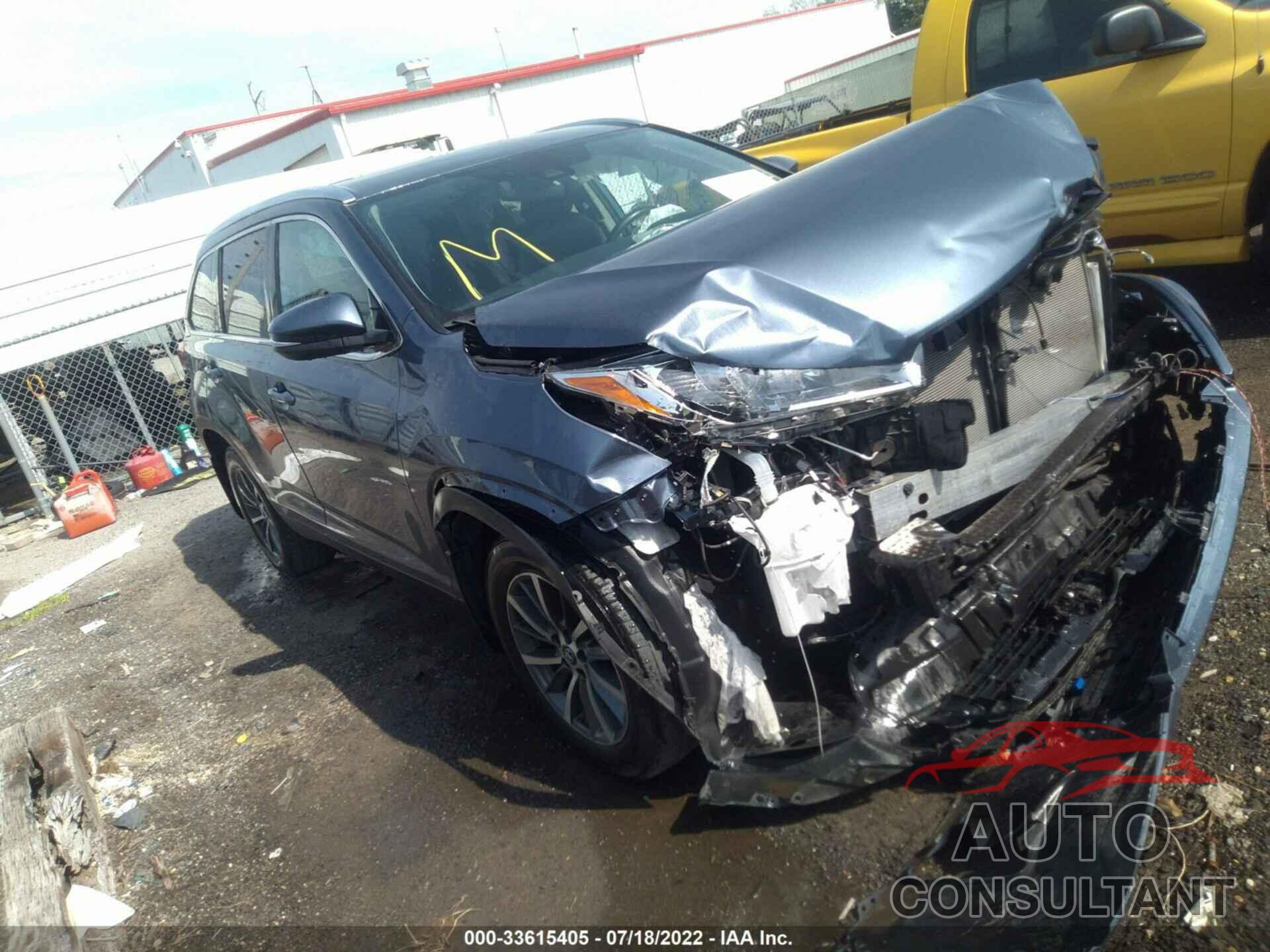 TOYOTA HIGHLANDER 2019 - 5TDJZRFH2KS738586