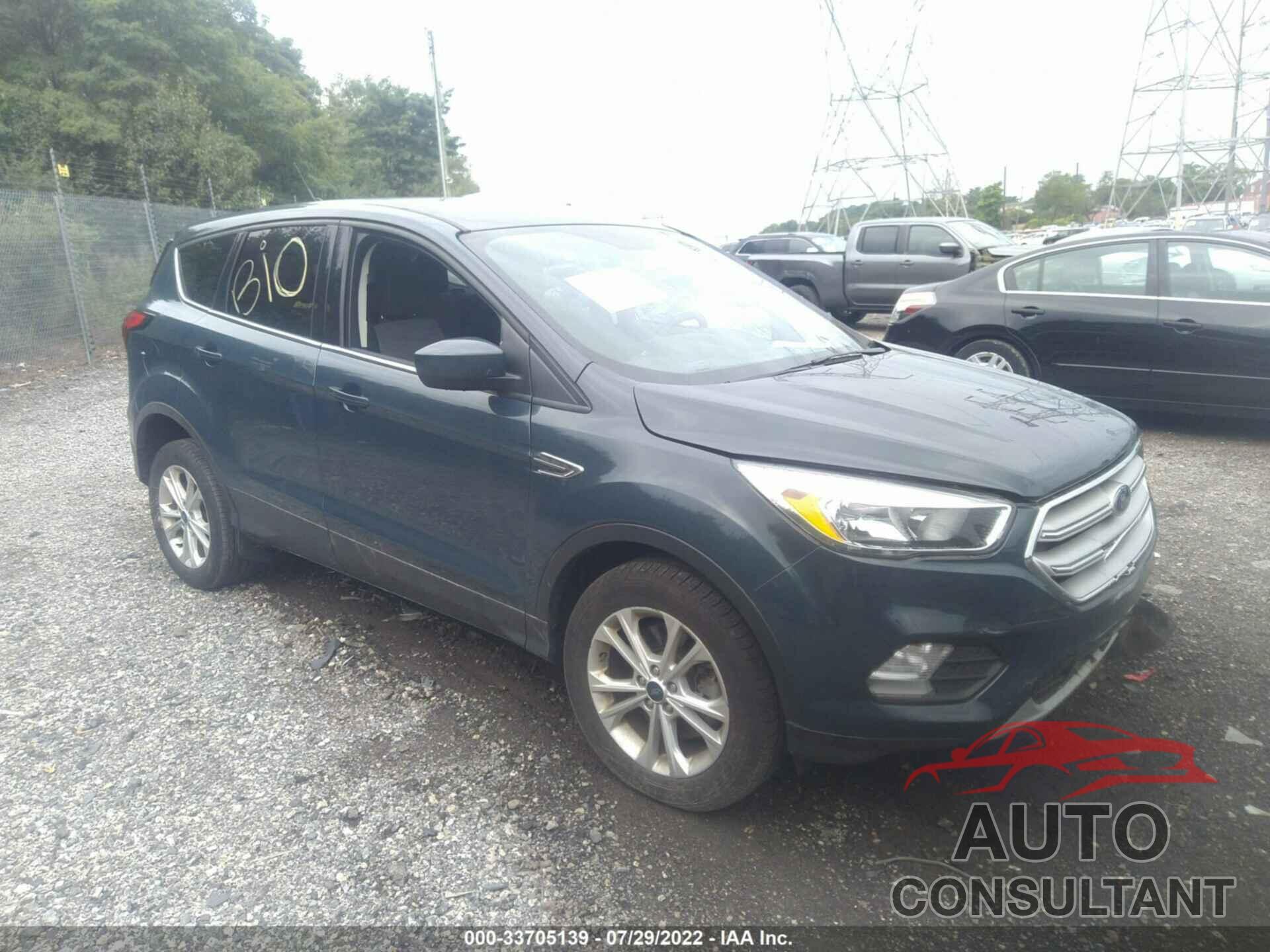 FORD ESCAPE 2019 - 1FMCU9GD6KUB44013