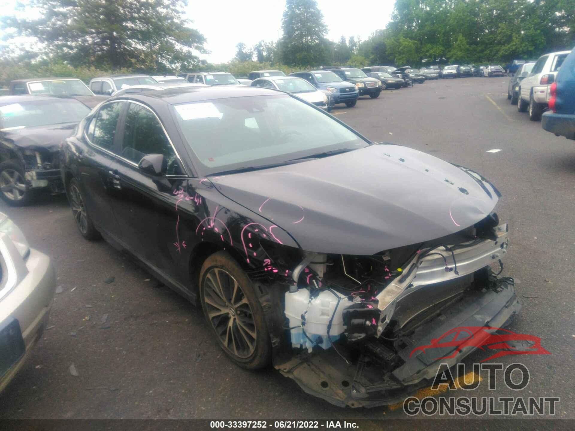 TOYOTA CAMRY 2020 - 4T1G11AK6LU336293