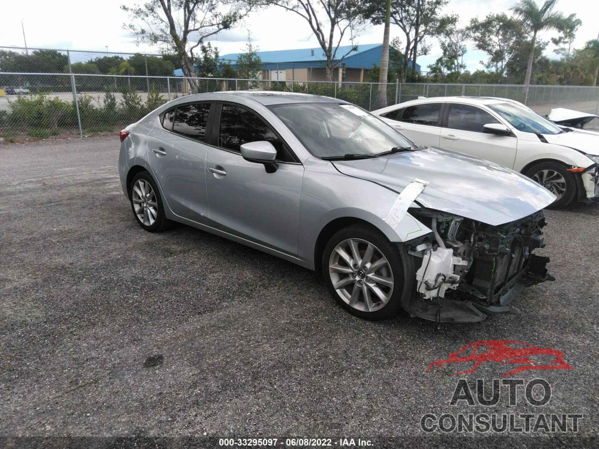 MAZDA MAZDA3 4-DOOR 2017 - 3MZBN1V7XHM125230