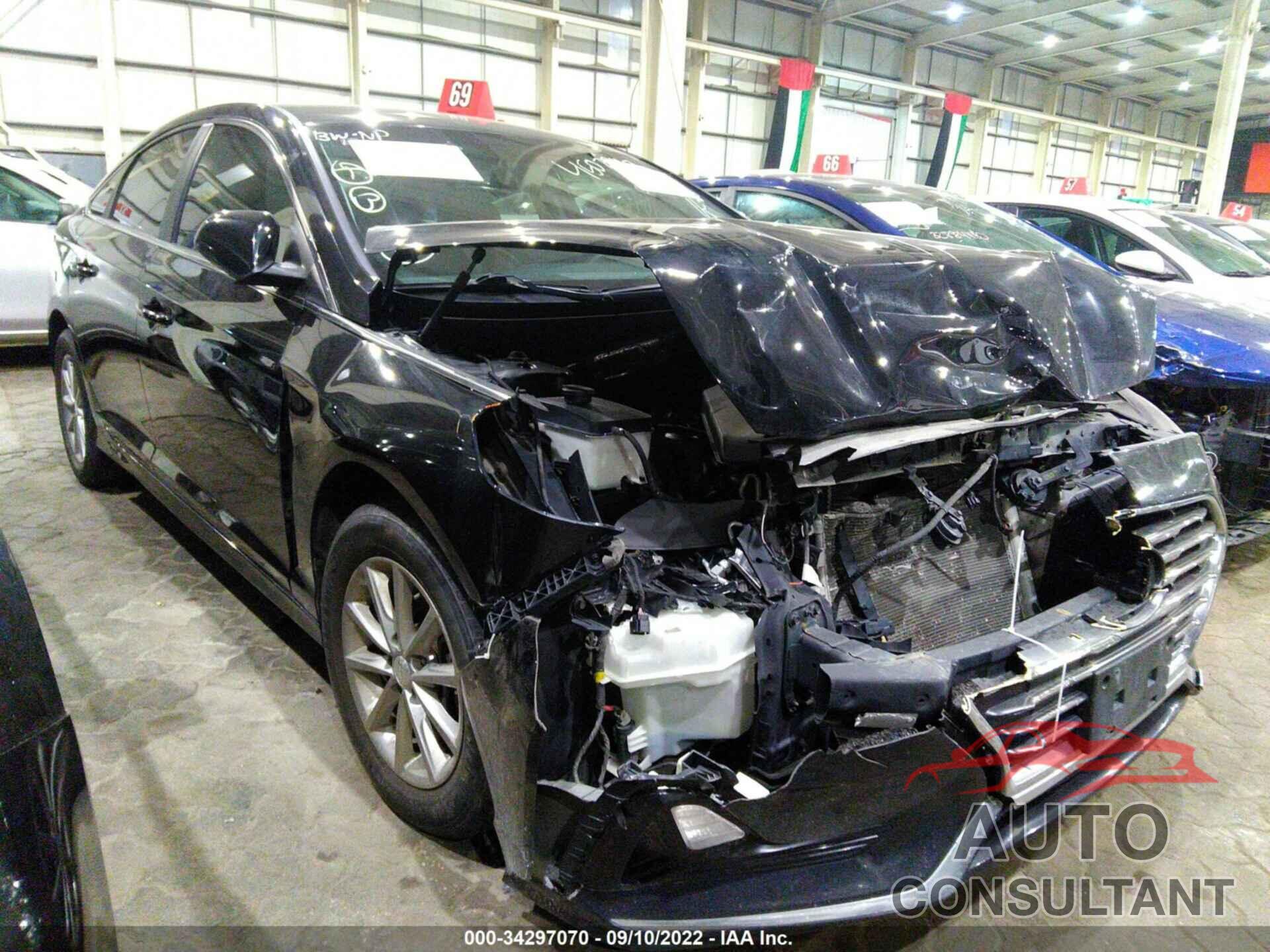 HYUNDAI SONATA 2018 - 00PE24AA7JH723766