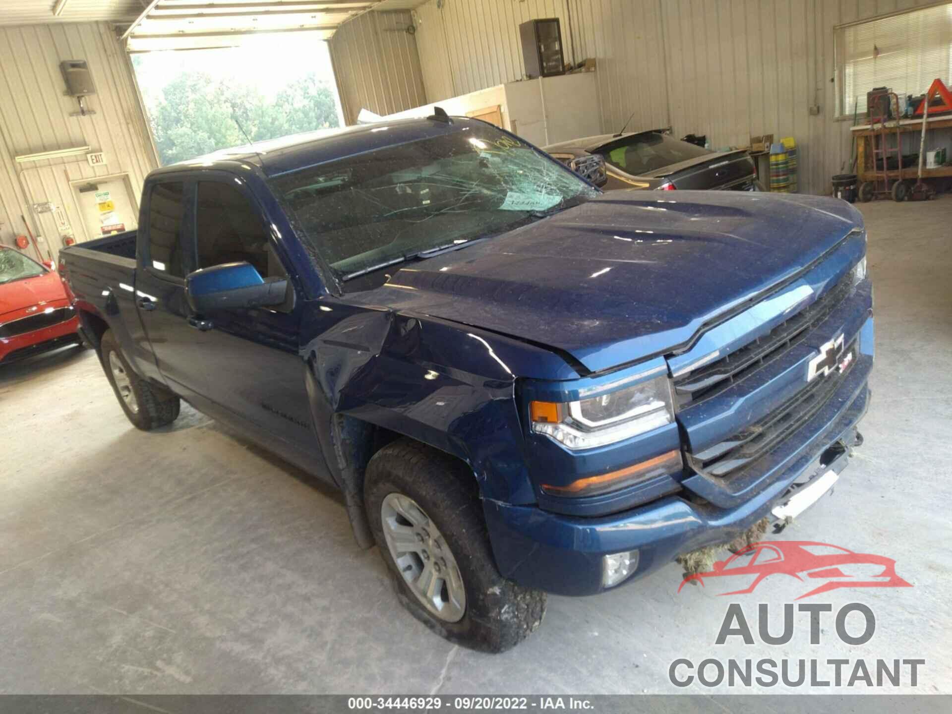 CHEVROLET SILVERADO 1500 2017 - 1GCVKREC9HZ388523