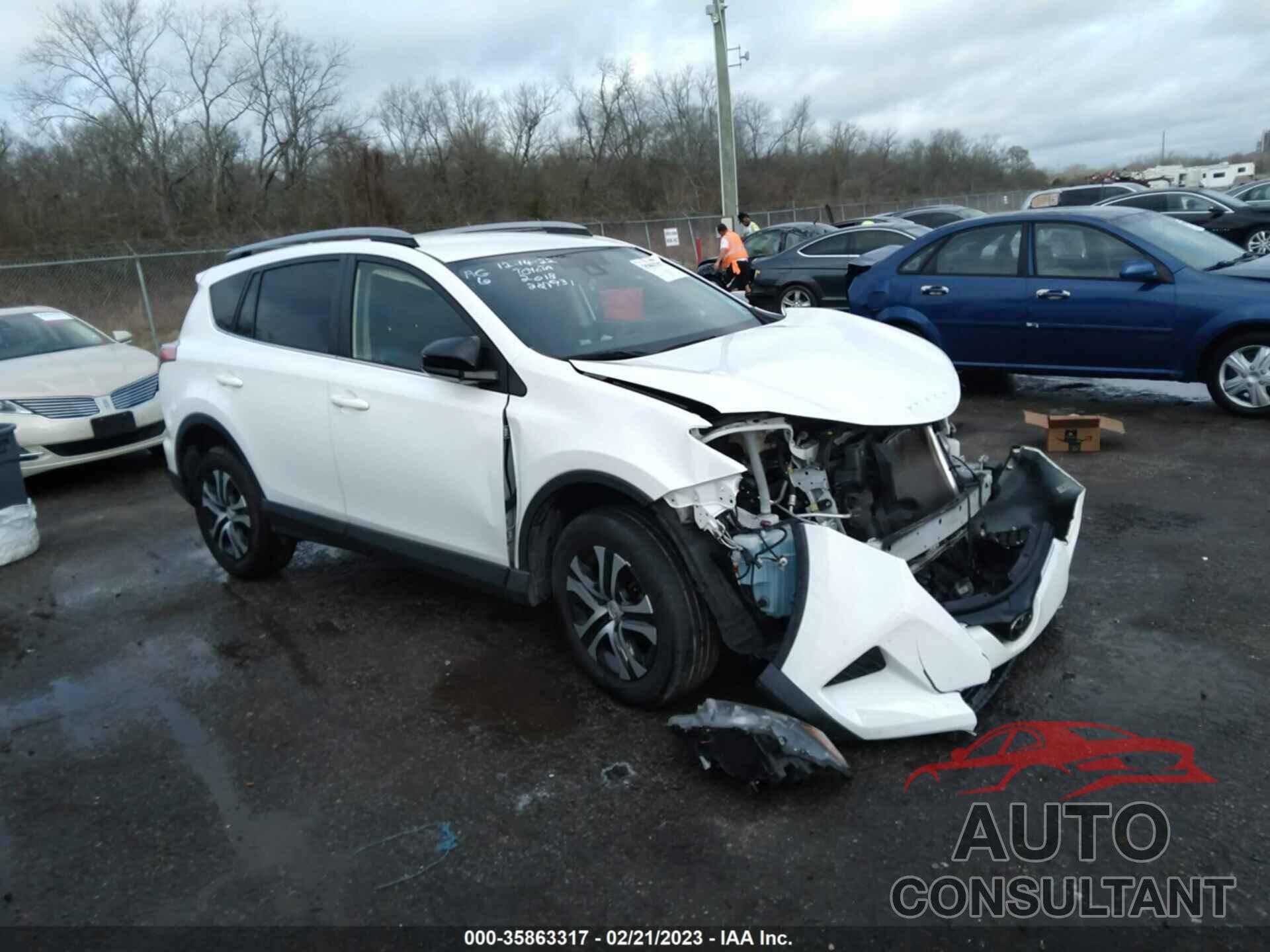 TOYOTA RAV4 2018 - JTMZFREV3JJ207931