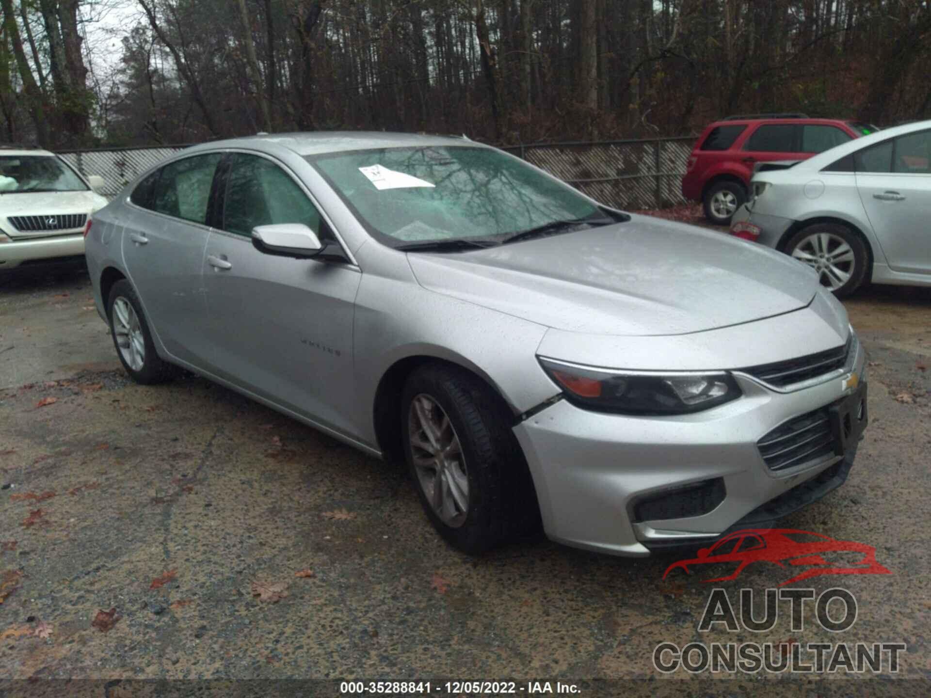 CHEVROLET MALIBU 2018 - 1G1ZD5ST1JF135267