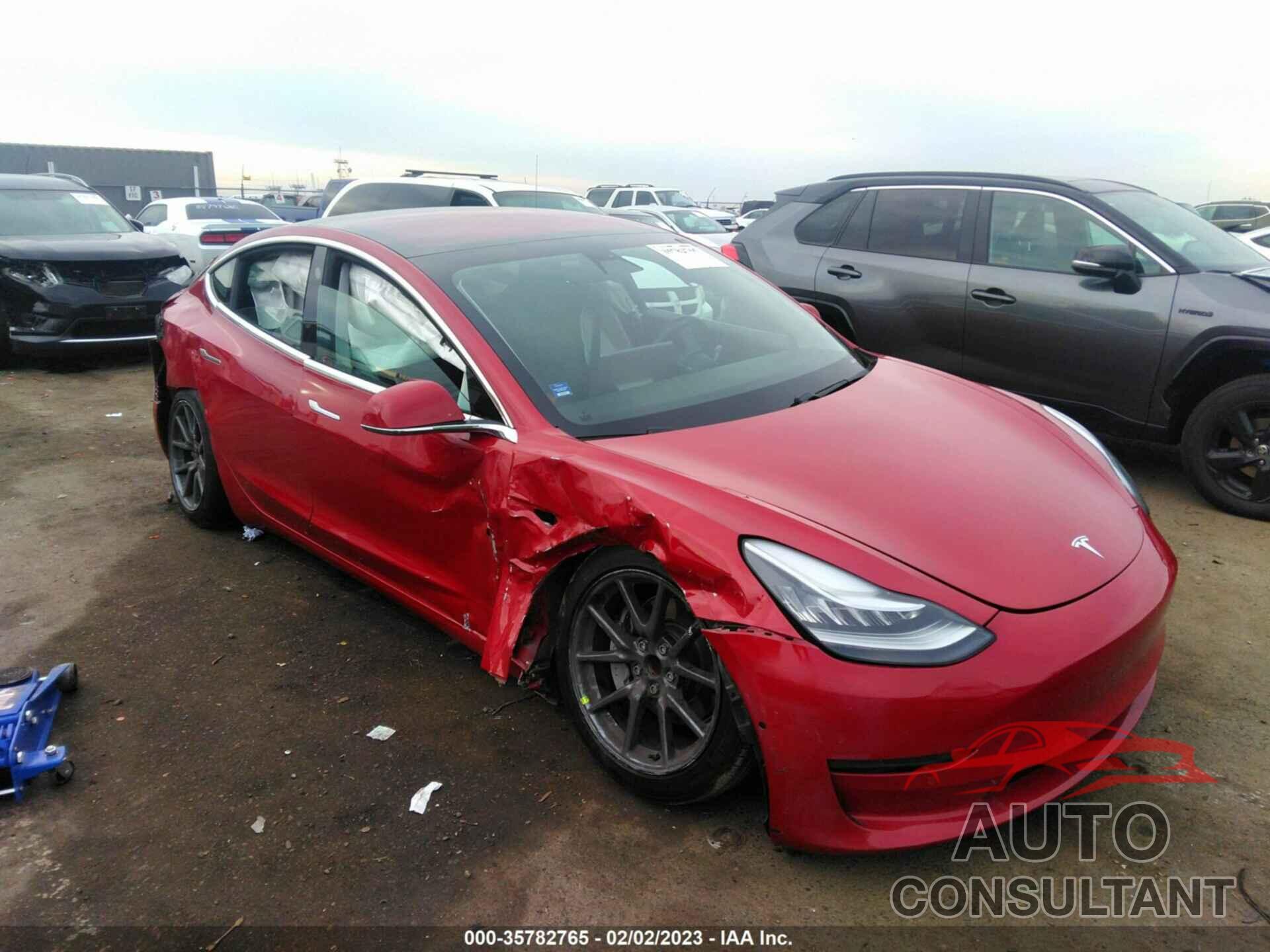 TESLA MODEL 3 2018 - 5YJ3E1EA8JF045180