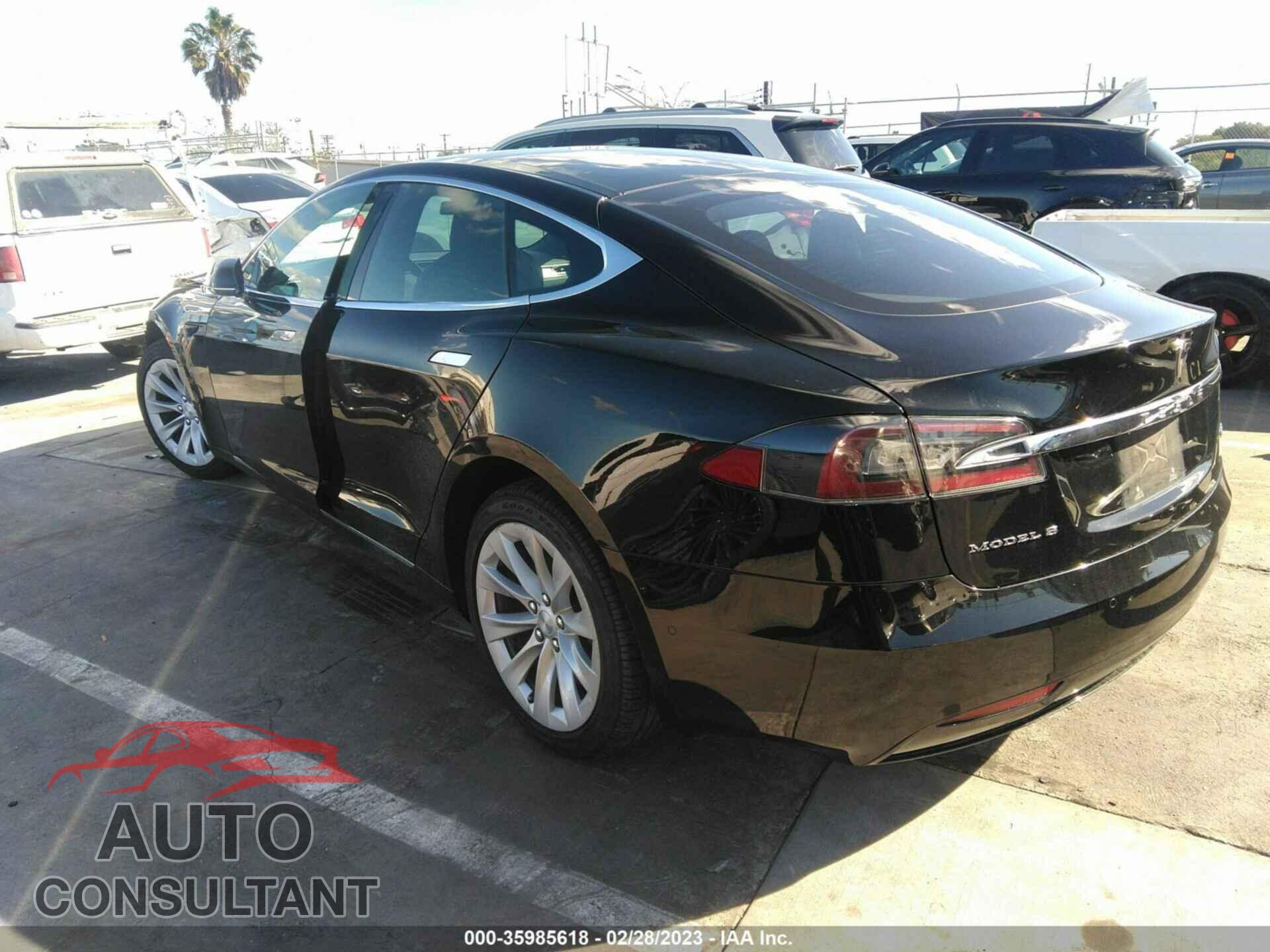 TESLA MODEL S 2017 - 5YJSA1E25HF217367