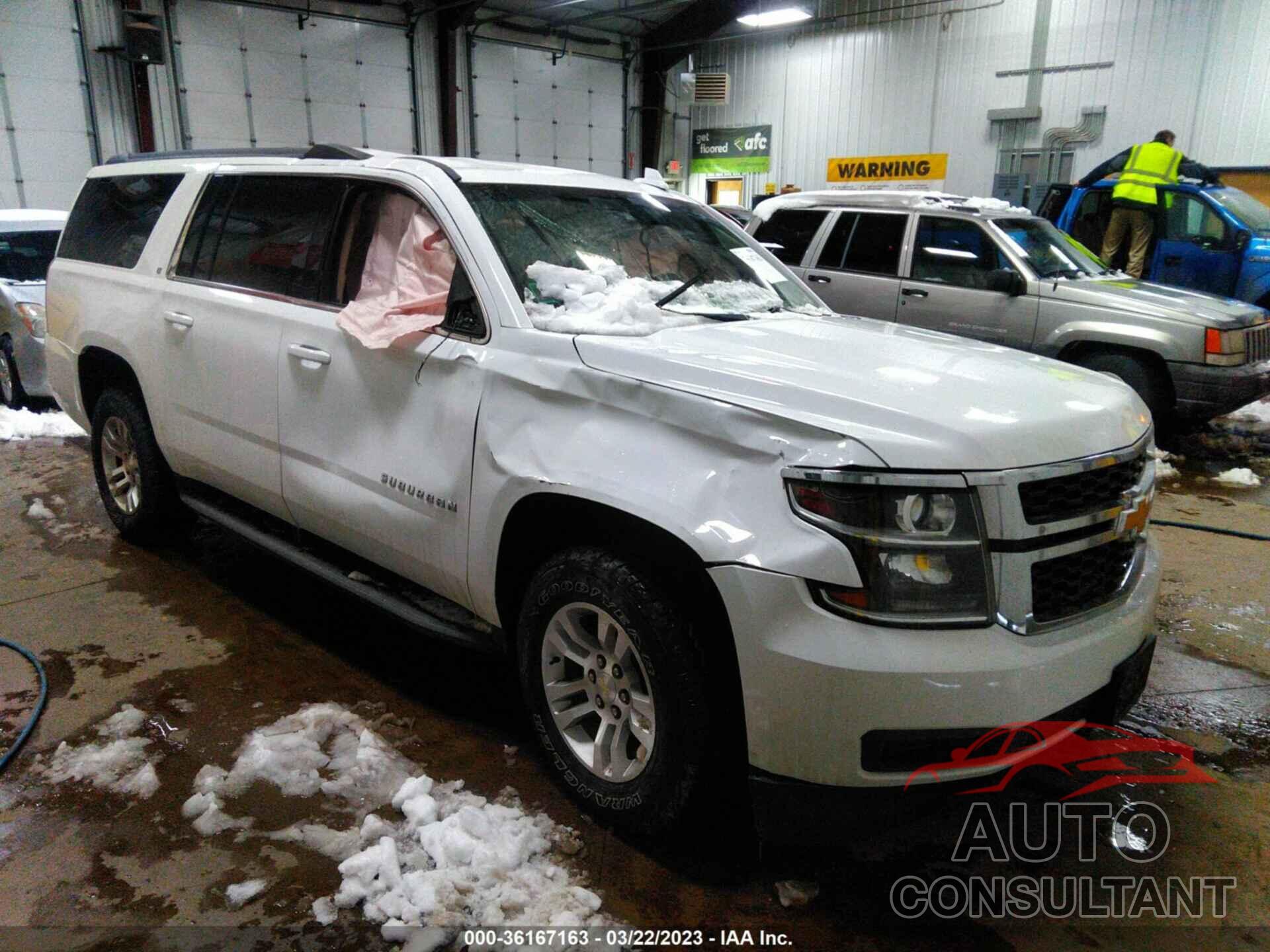 CHEVROLET SUBURBAN 2018 - 1GNSKHKC9JR209282