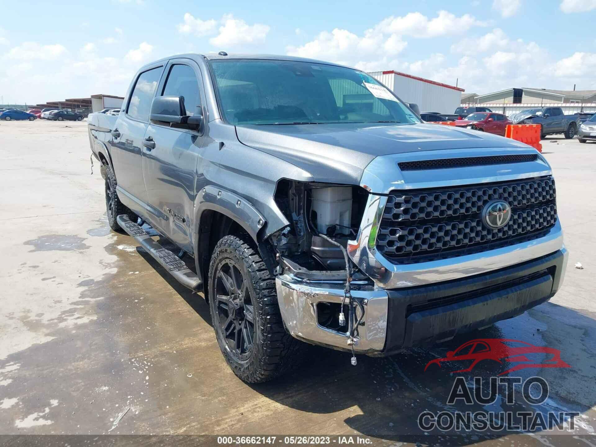 TOYOTA TUNDRA 2019 - 5TFEM5F12KX134901