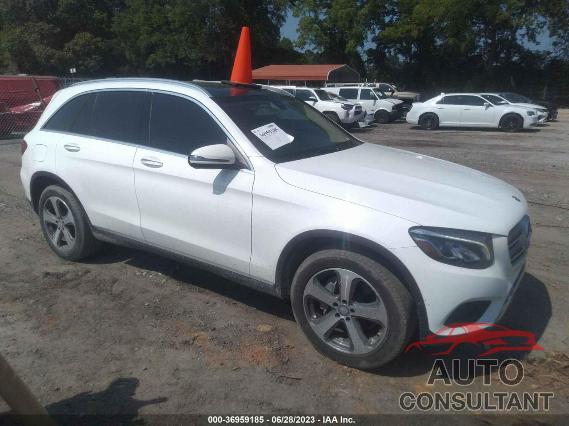 MERCEDES-BENZ GLC 300 2017 - WDC0G4JB7HF121873