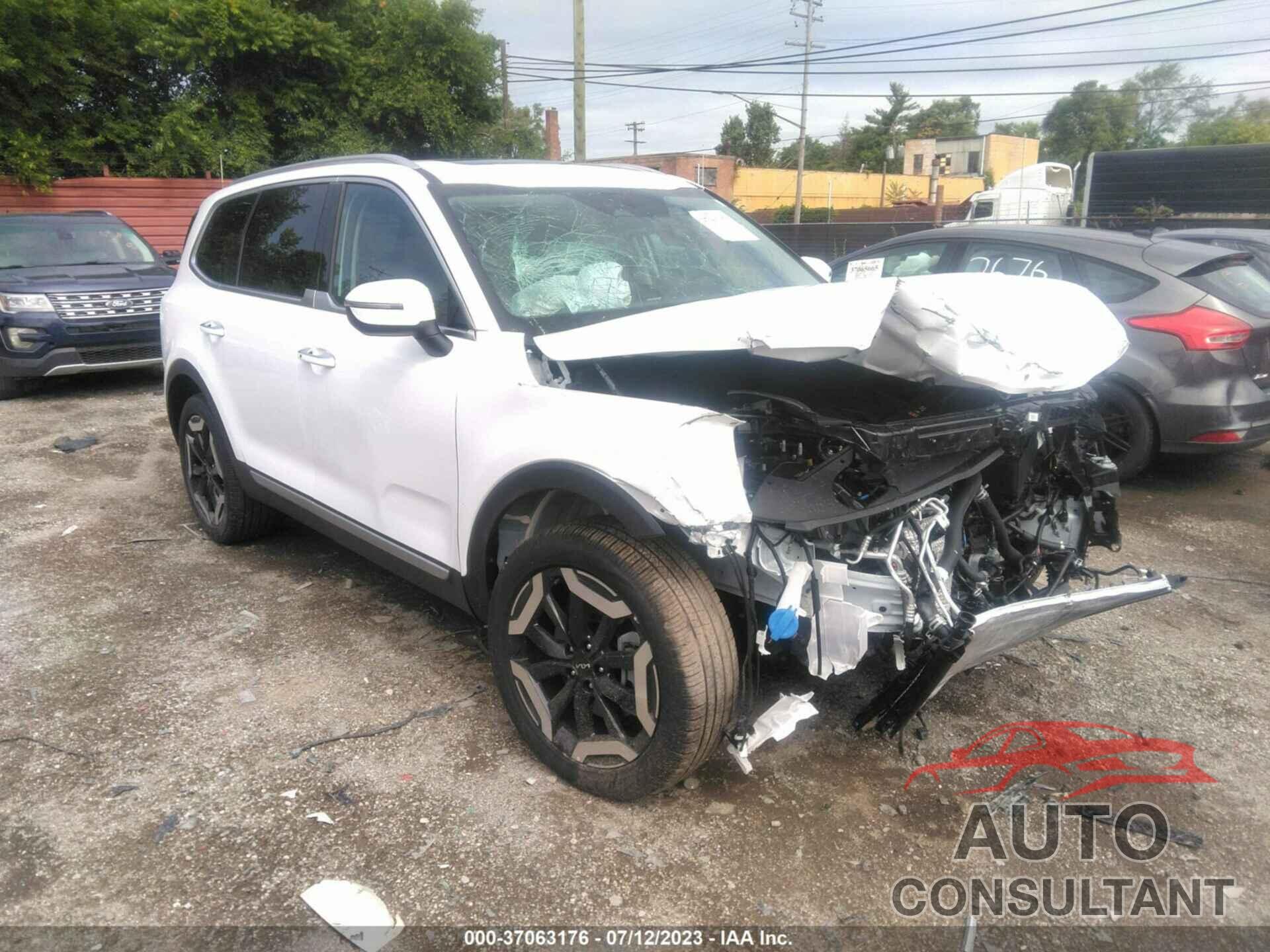 KIA TELLURIDE 2023 - 5XYP6DGCXPG387164