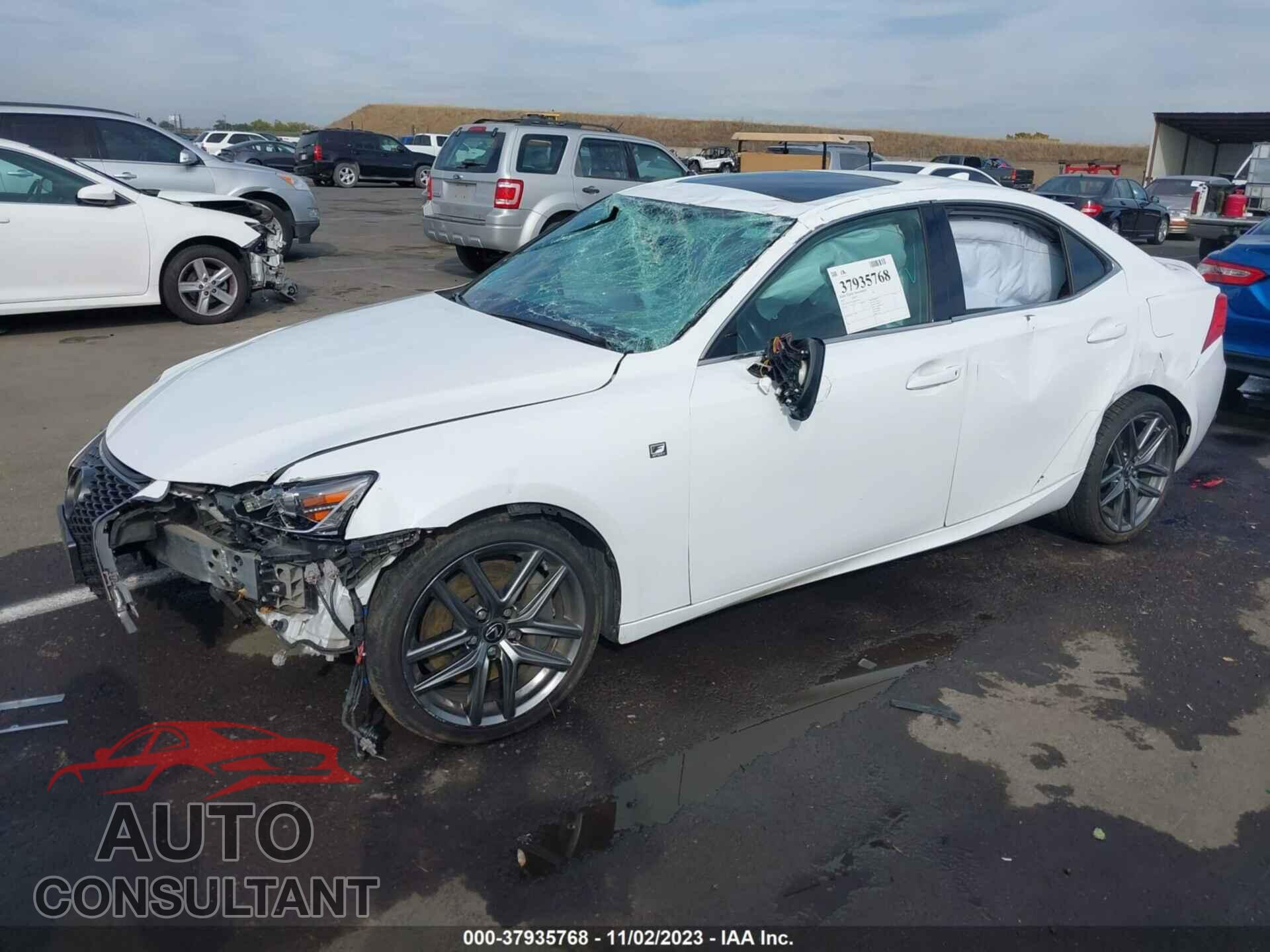 LEXUS IS 2017 - JTHBA1D21H5052628