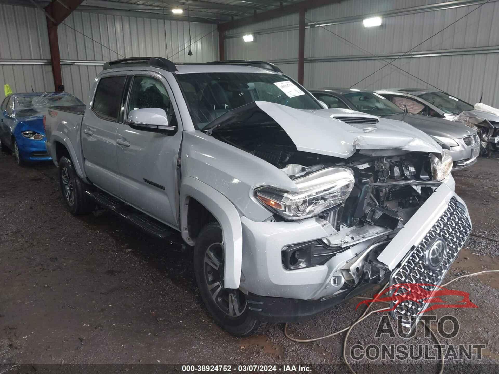TOYOTA TACOMA 2019 - 3TMCZ5AN2KM241679