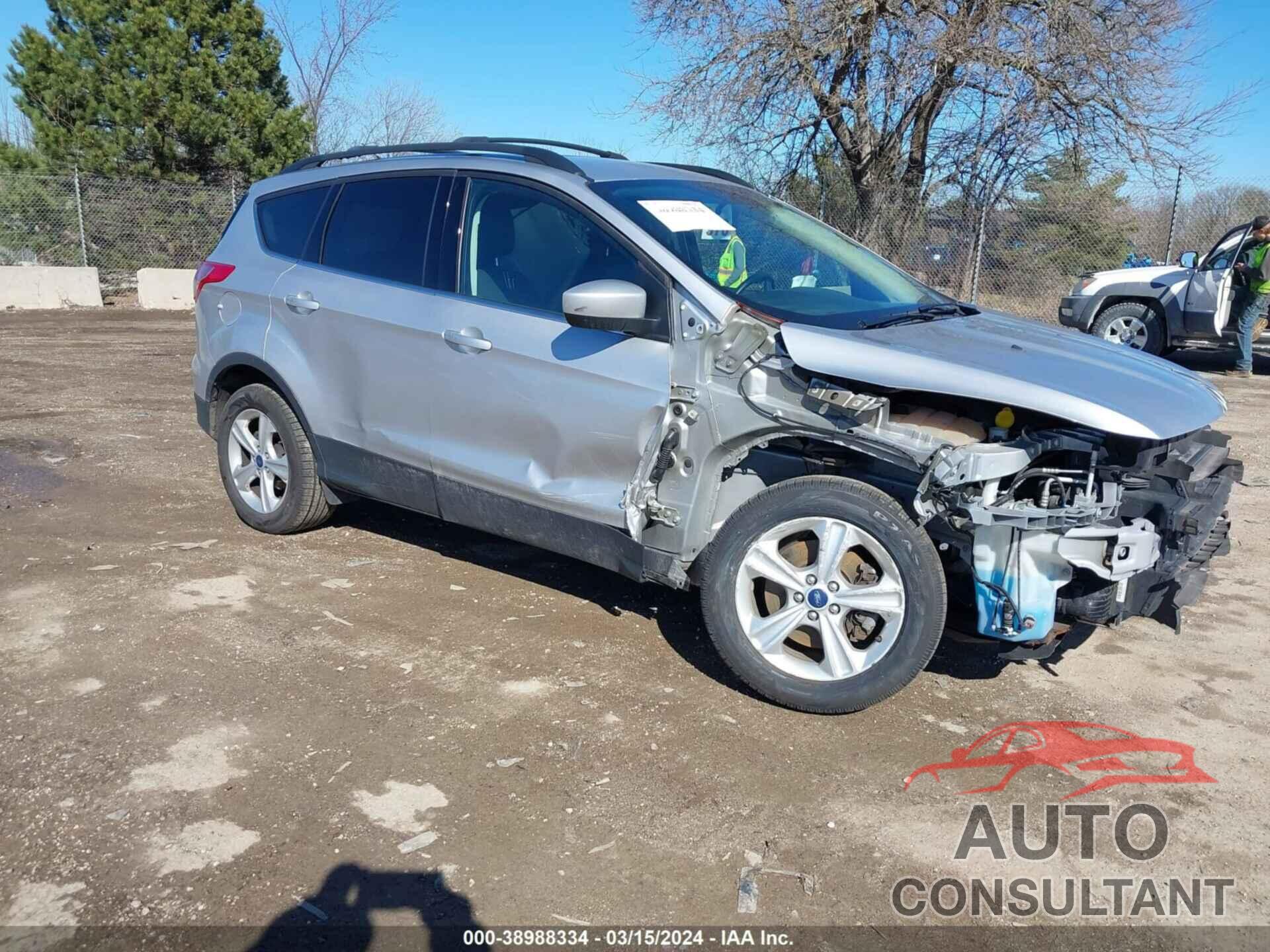 FORD ESCAPE 2016 - 1FMCU9G97GUA51505