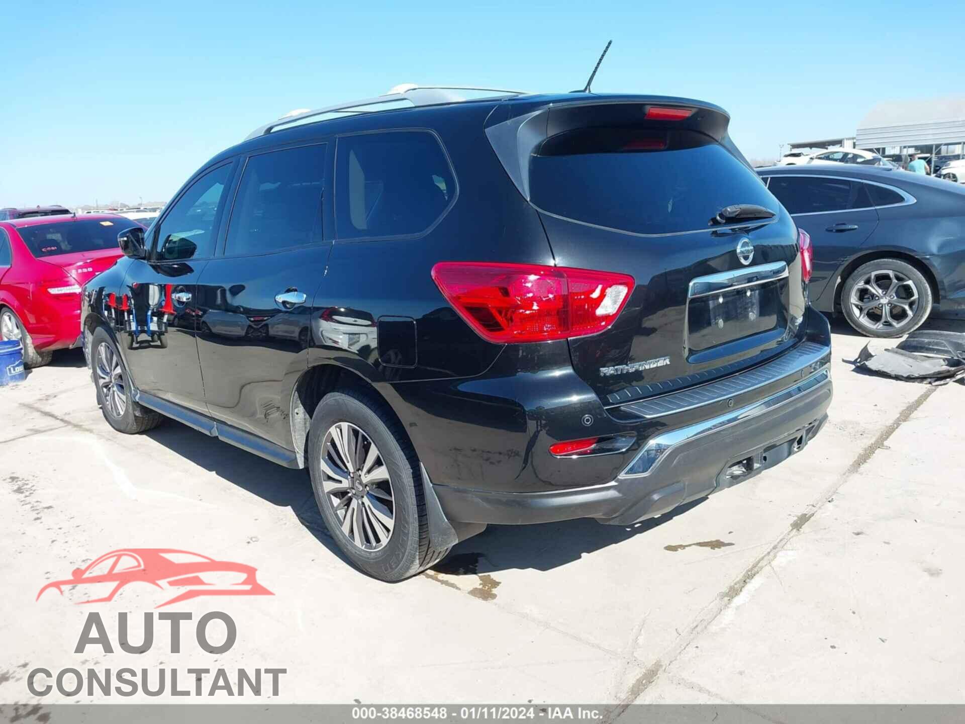 NISSAN PATHFINDER 2017 - 5N1DR2MN0HC900055