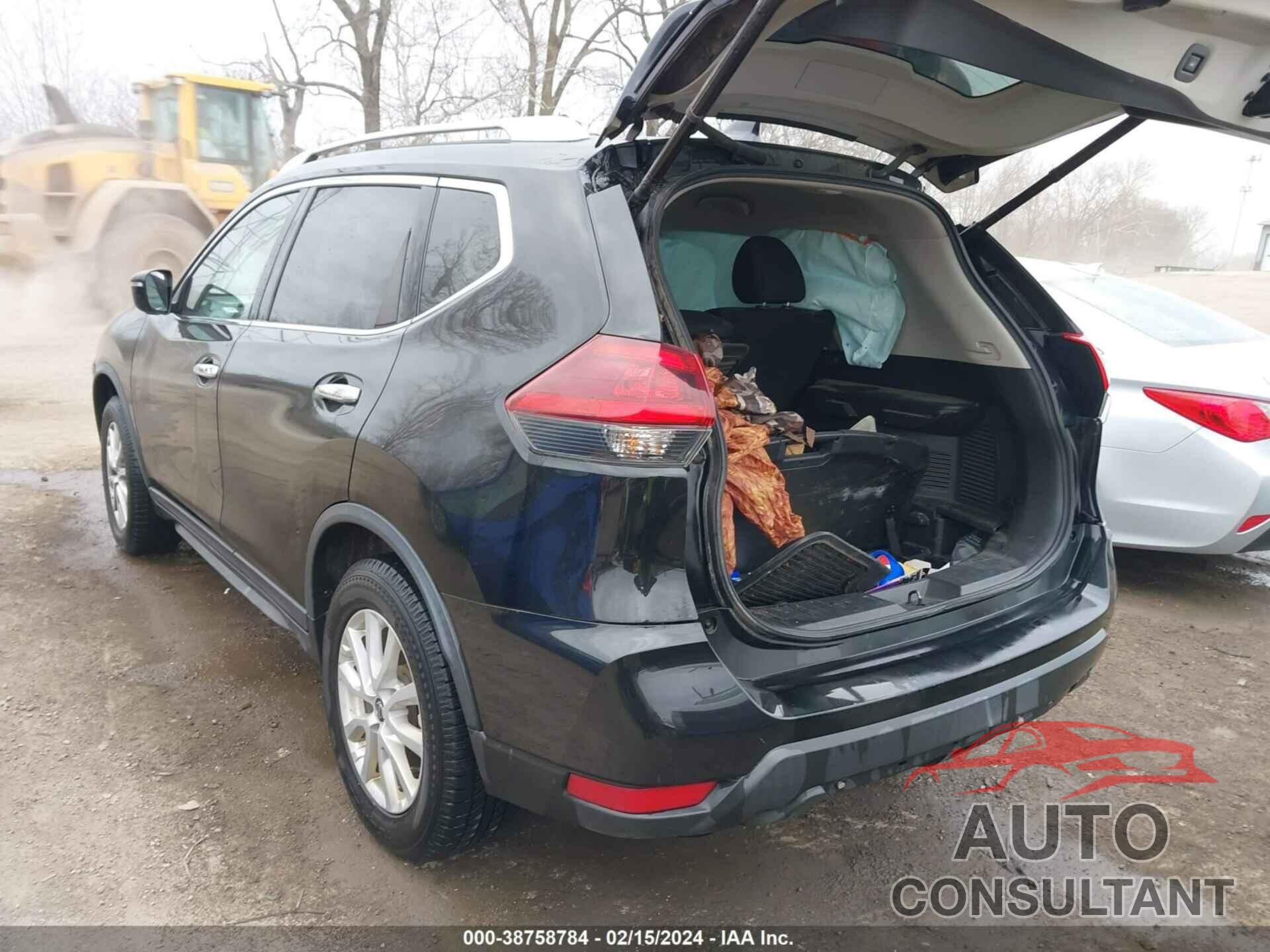 NISSAN ROGUE 2018 - KNMAT2MV9JP562257