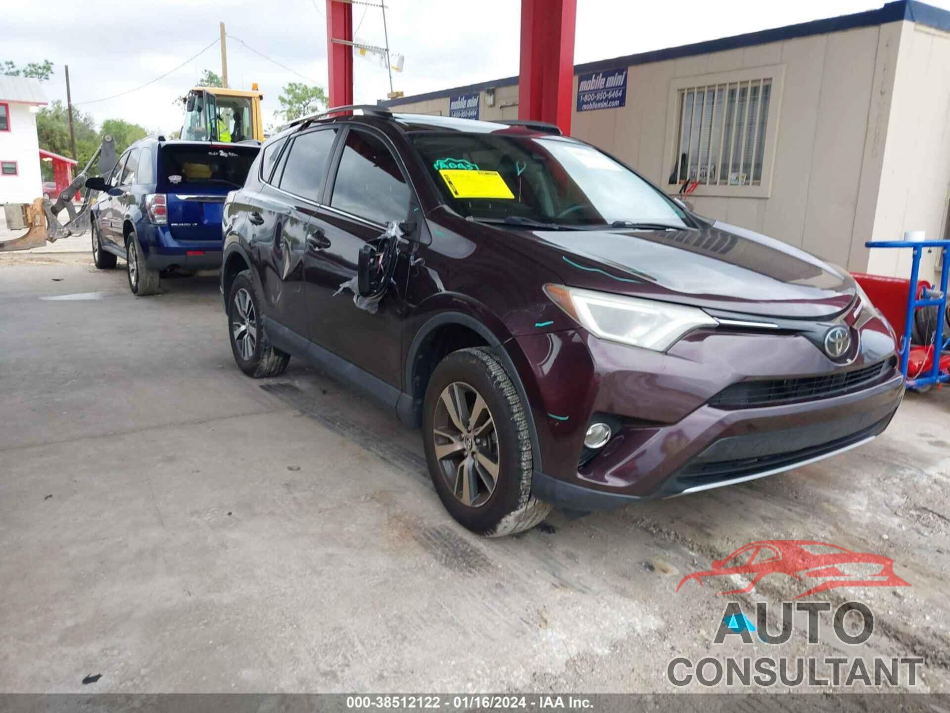 TOYOTA RAV4 2018 - 2T3RFREV1JW711654