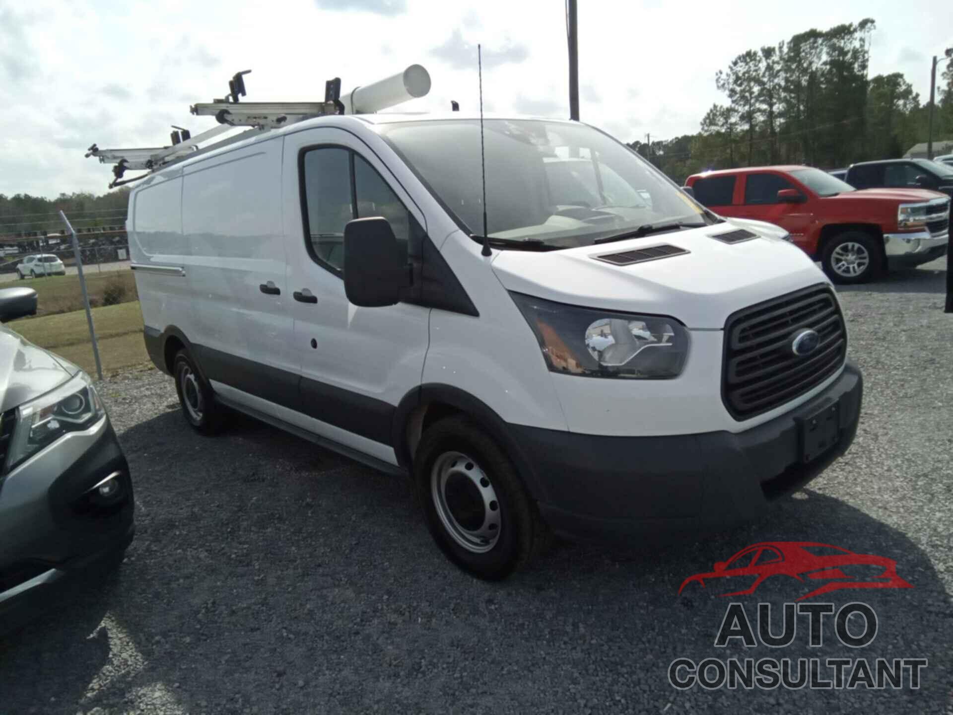 FORD TRANSIT 2018 - 1FTYE1YM4JKB54802