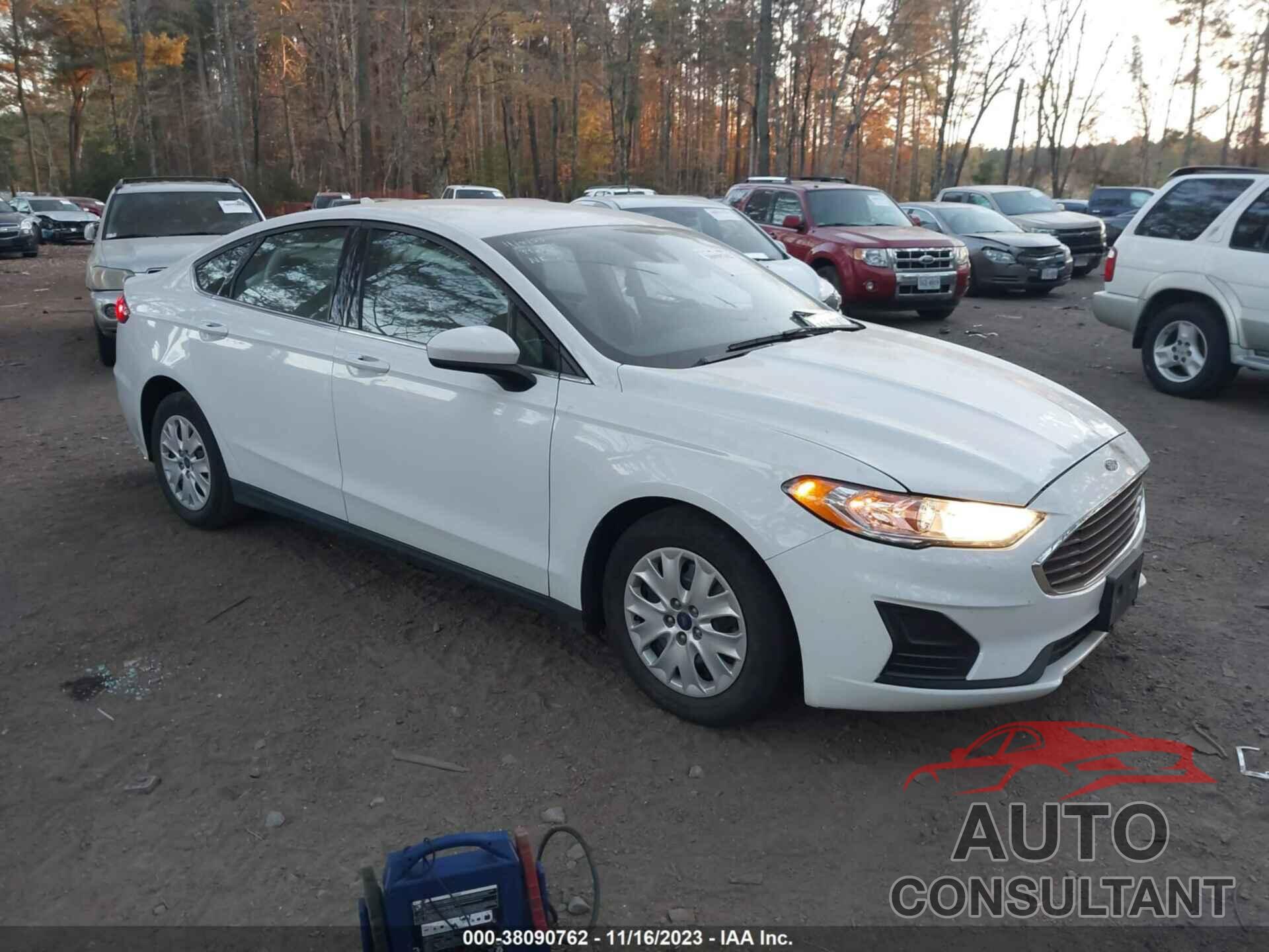 FORD FUSION 2020 - 3FA6P0G77LR166650