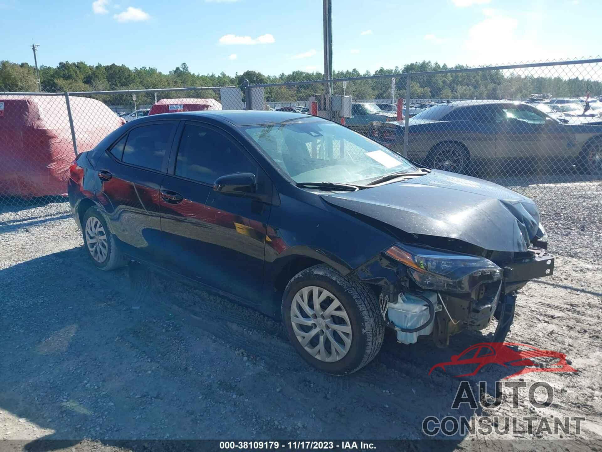 TOYOTA COROLLA 2018 - 5YFBURHE4JP796101