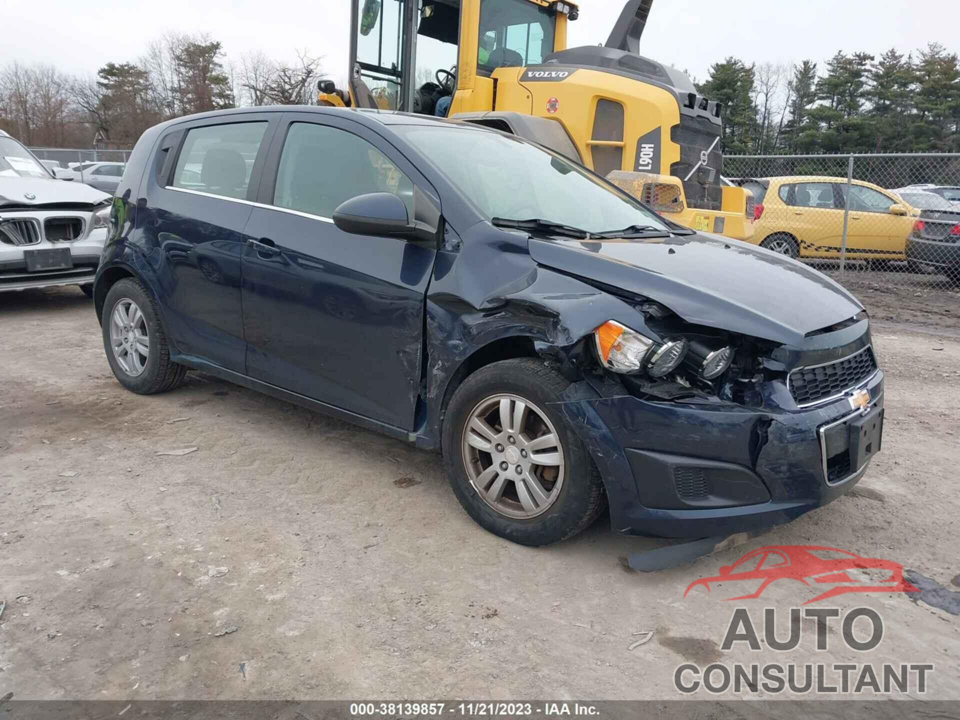 CHEVROLET SONIC 2016 - 1G1JC6SG7G4179206