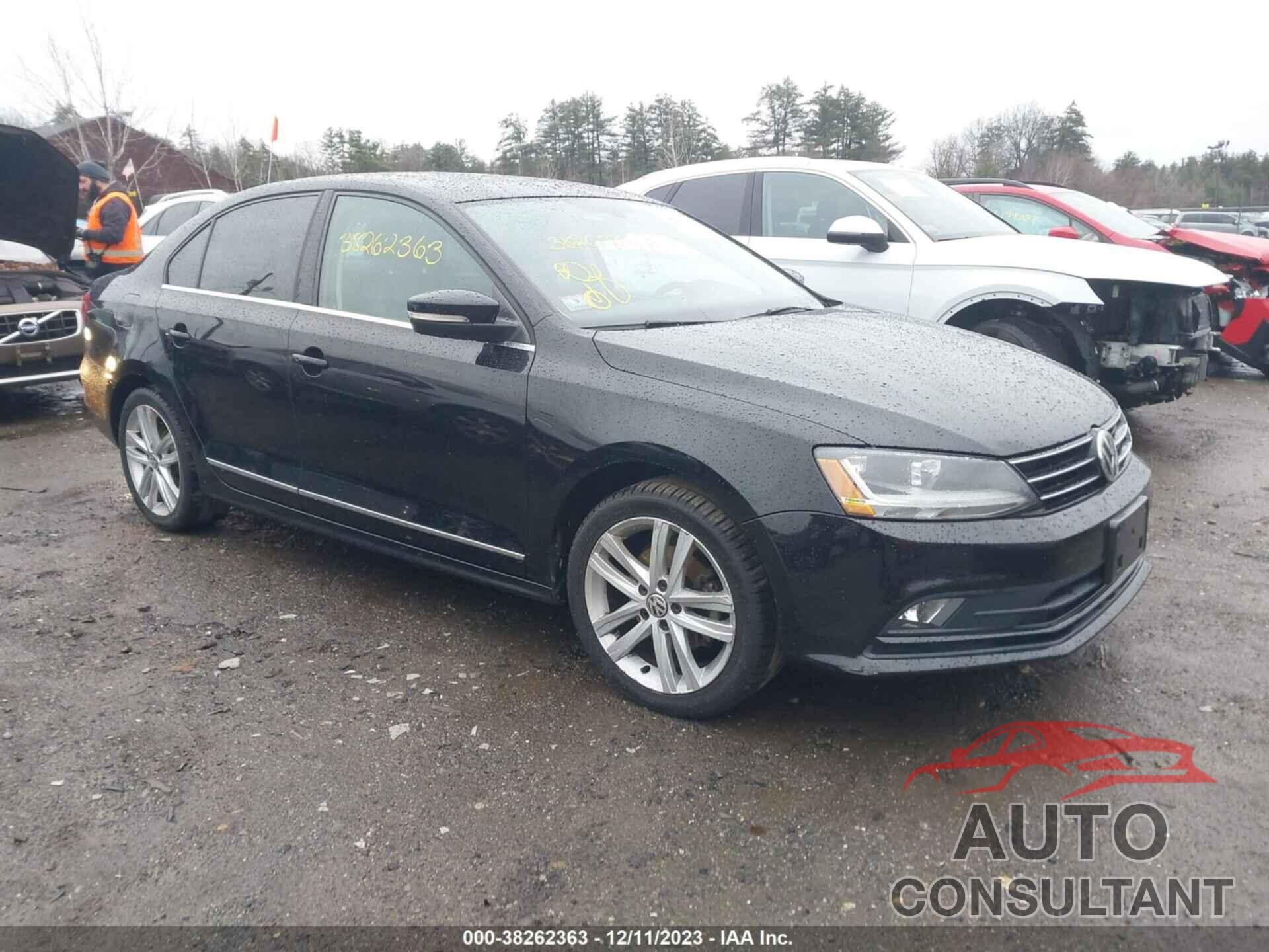 VOLKSWAGEN JETTA 2017 - 3VWL17AJ8HM258122